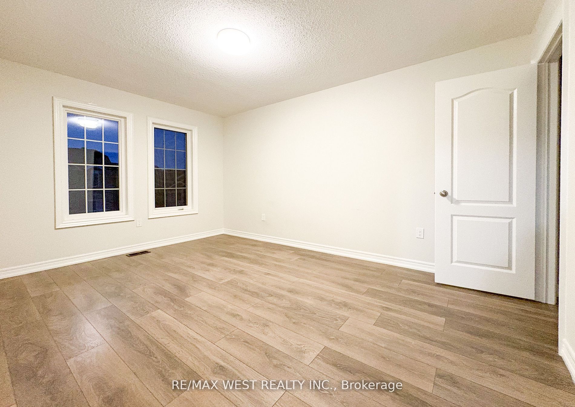160 Bob Yuill Drive Property Photo 20