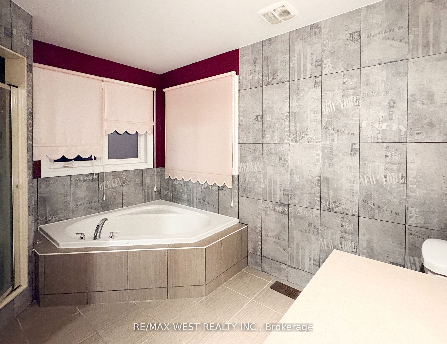 160 Bob Yuill Drive Property Photo 29
