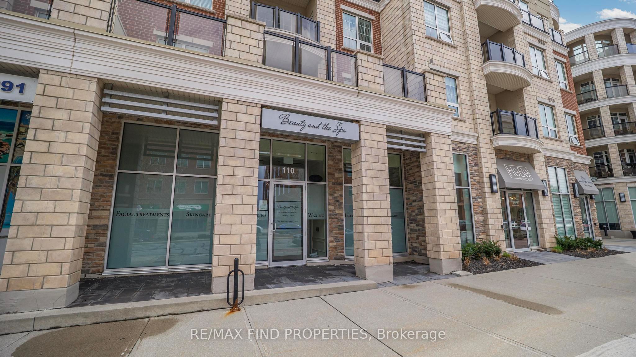 216 Oak Park Boulevard 110 Property Photo 1