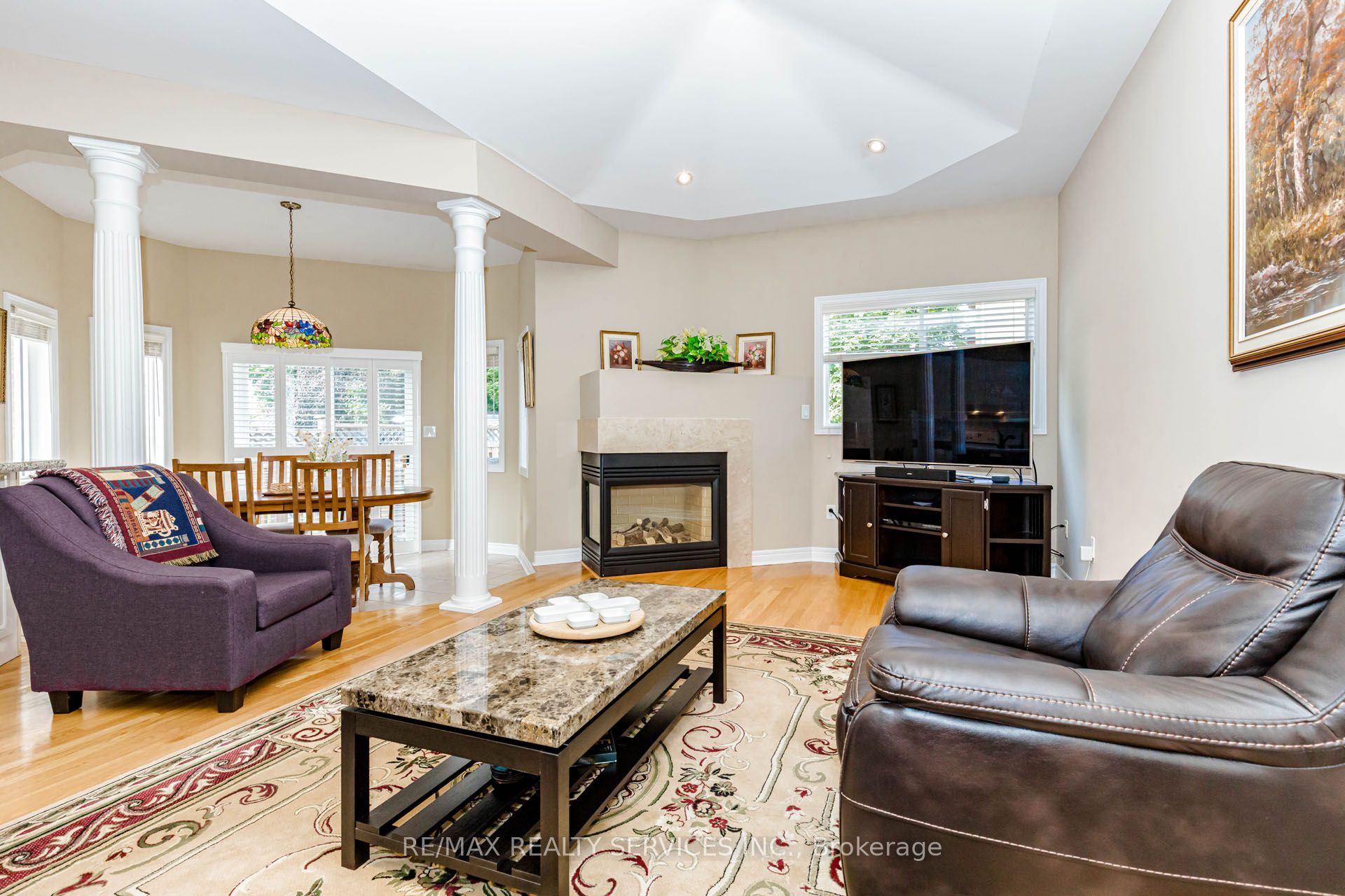 128 Valleywood Boulevard Property Photo 21