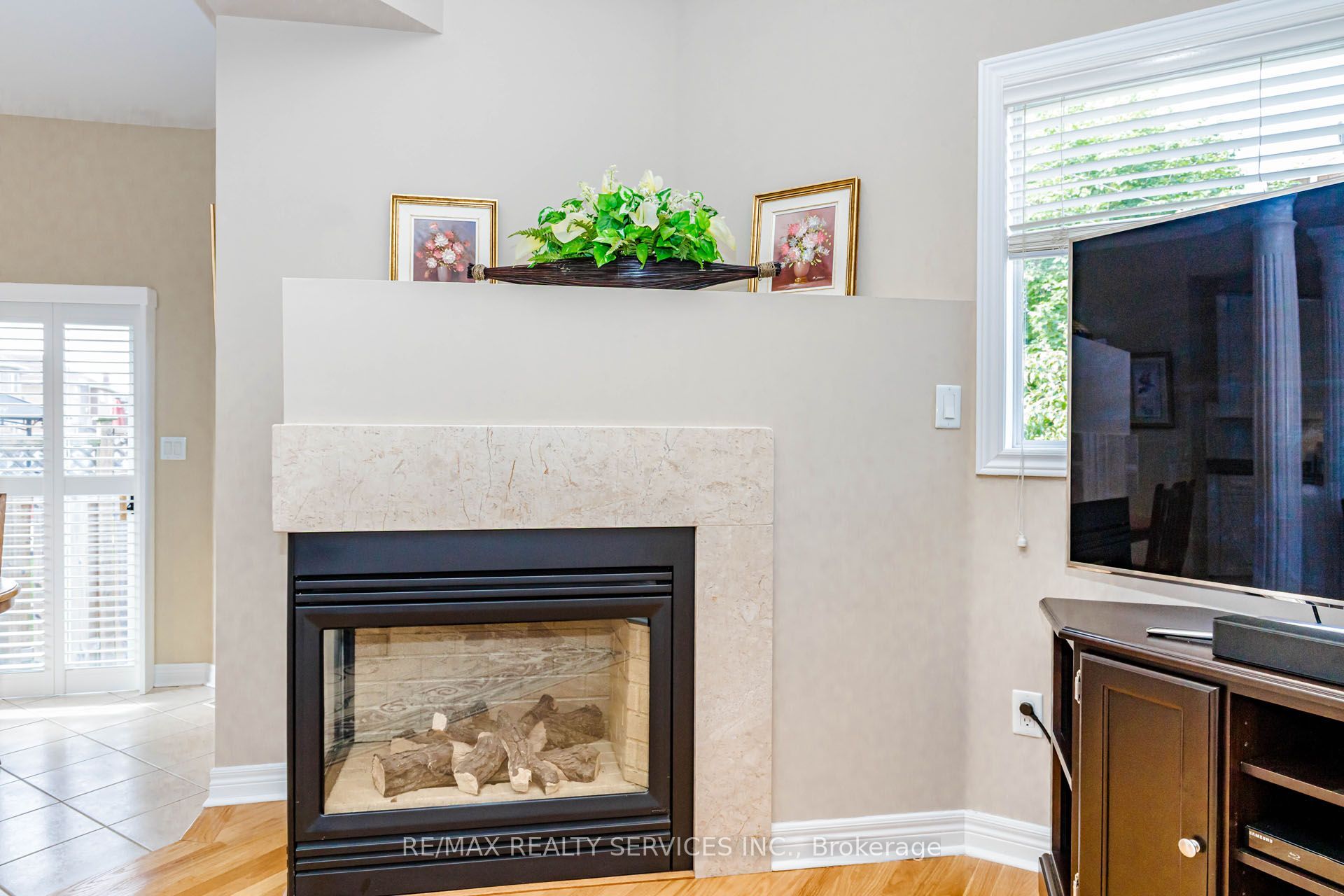 128 Valleywood Boulevard Property Photo 25