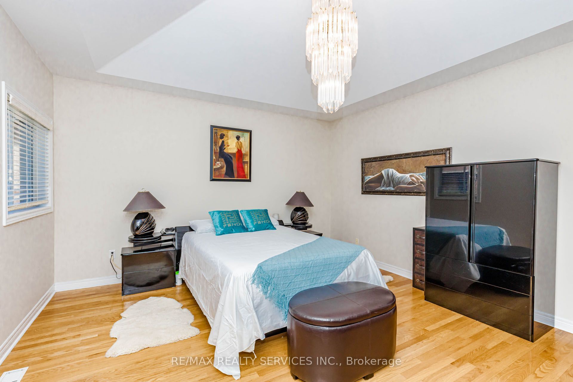 128 Valleywood Boulevard Property Photo 29