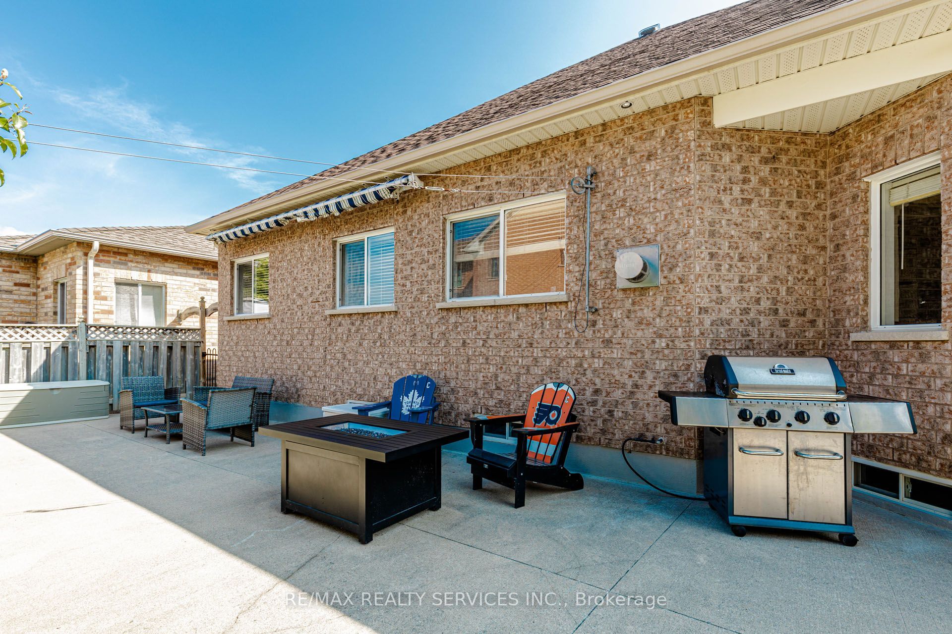128 Valleywood Boulevard Property Photo 50