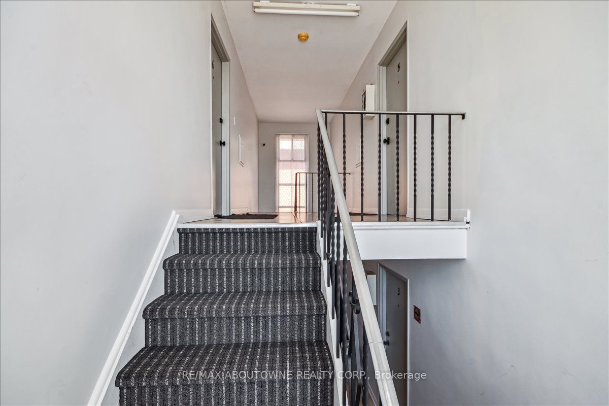 2 Wesley Street 6 Property Photo 4