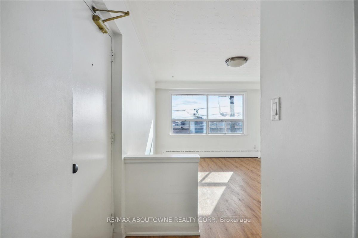 2 Wesley Street 6 Property Photo 5