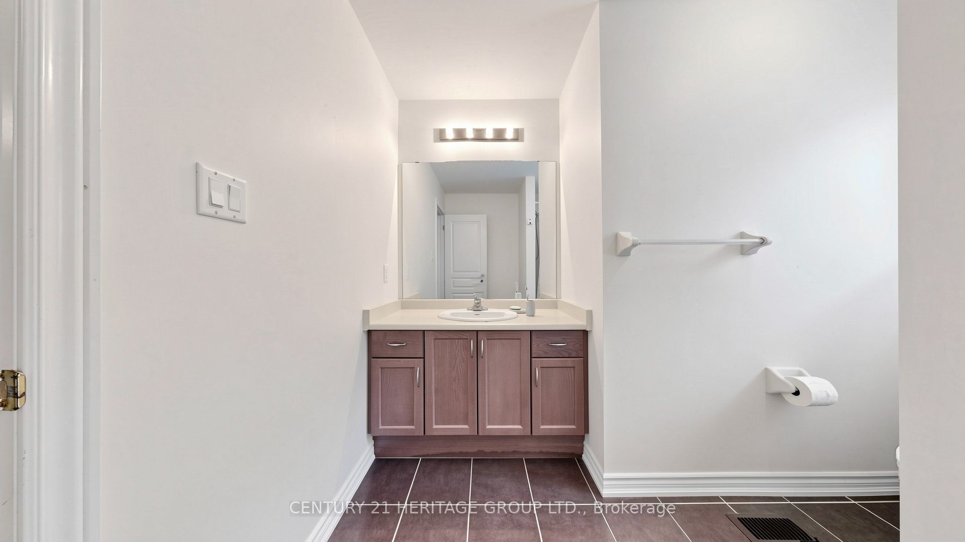 1491 Haws Crescent Property Photo 18