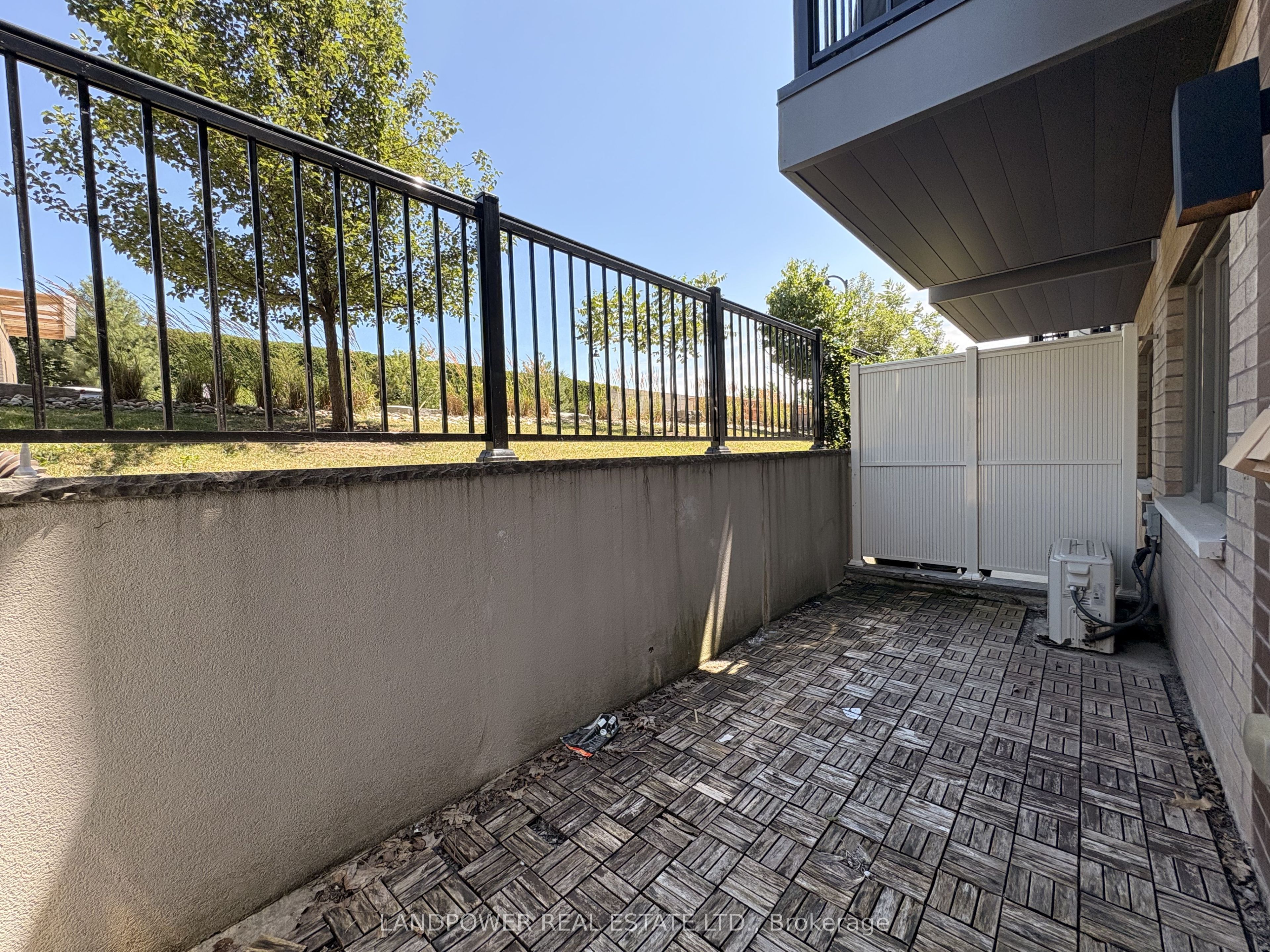 175 William Duncan Road 5 Property Photo 10