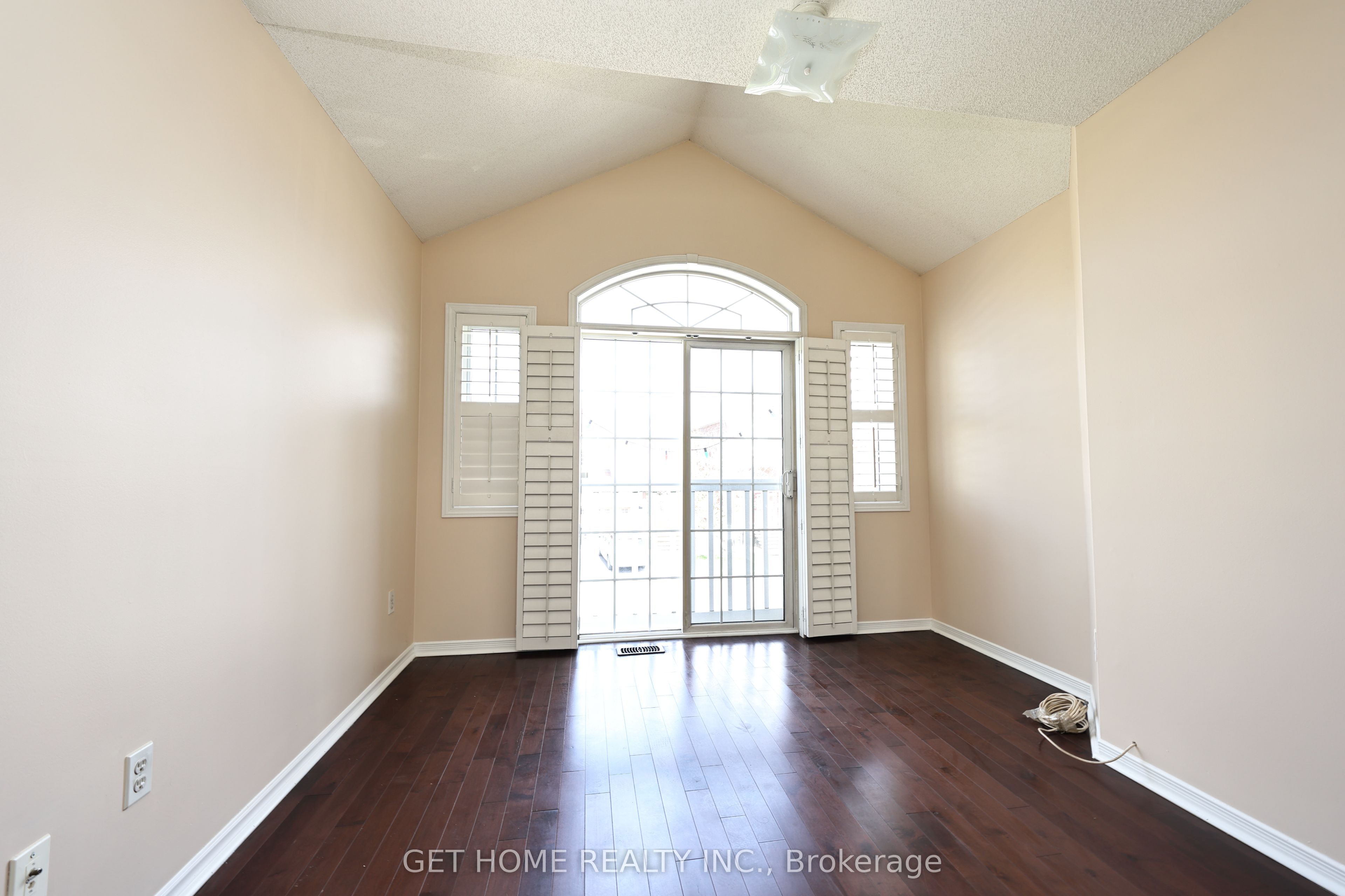 62 Charcoal Way Property Photo 5