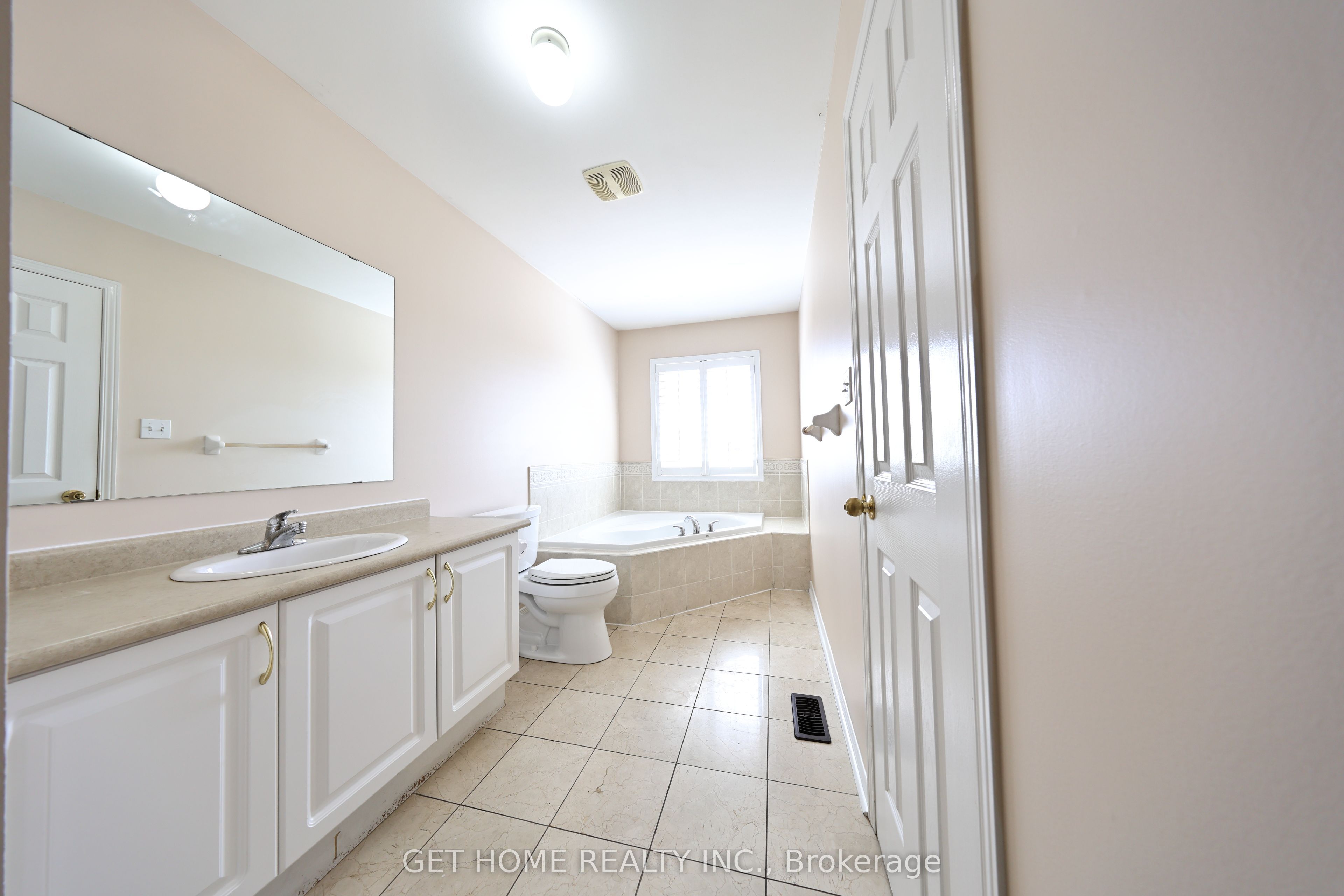 62 Charcoal Way Property Photo 17
