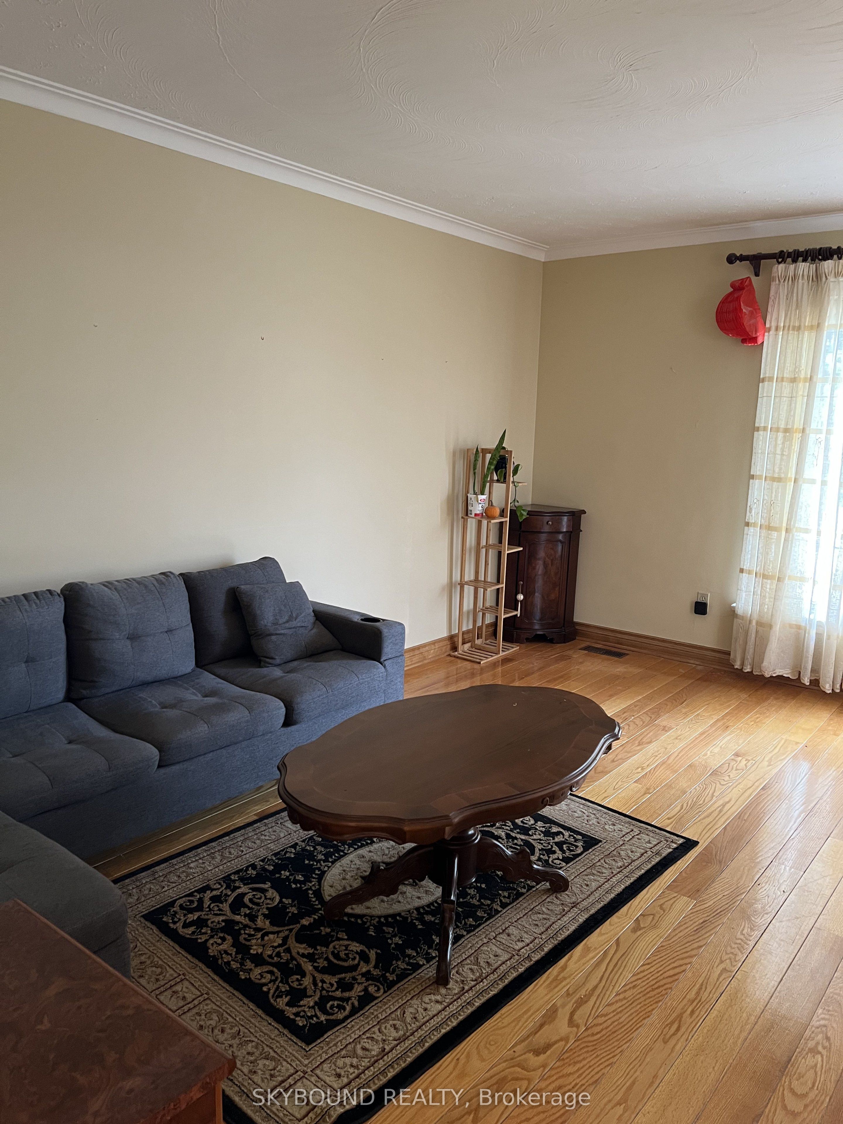 33 Bradstock Road Property Photo 3