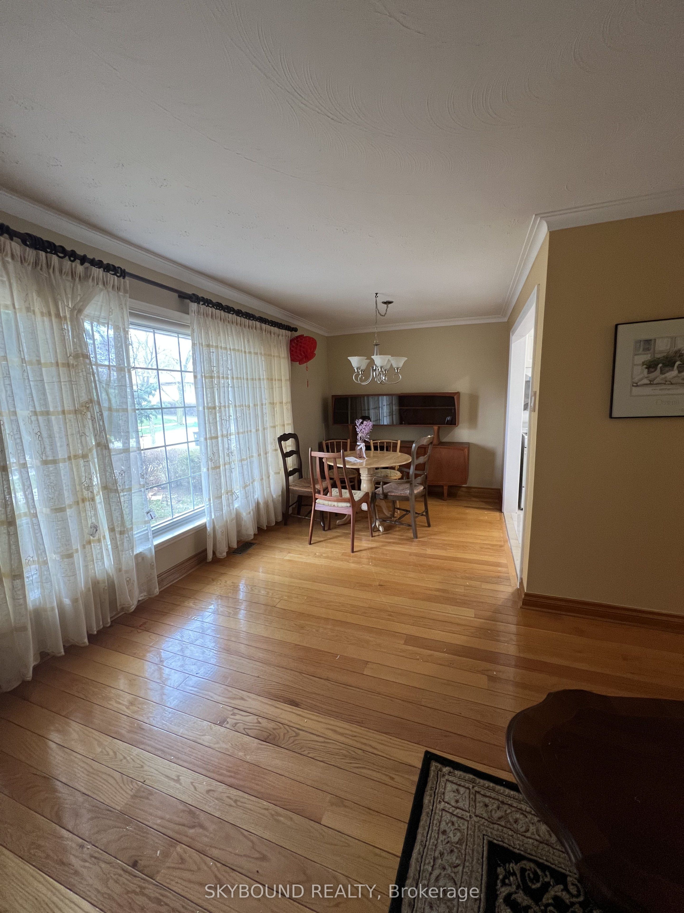 33 Bradstock Road Property Photo 6