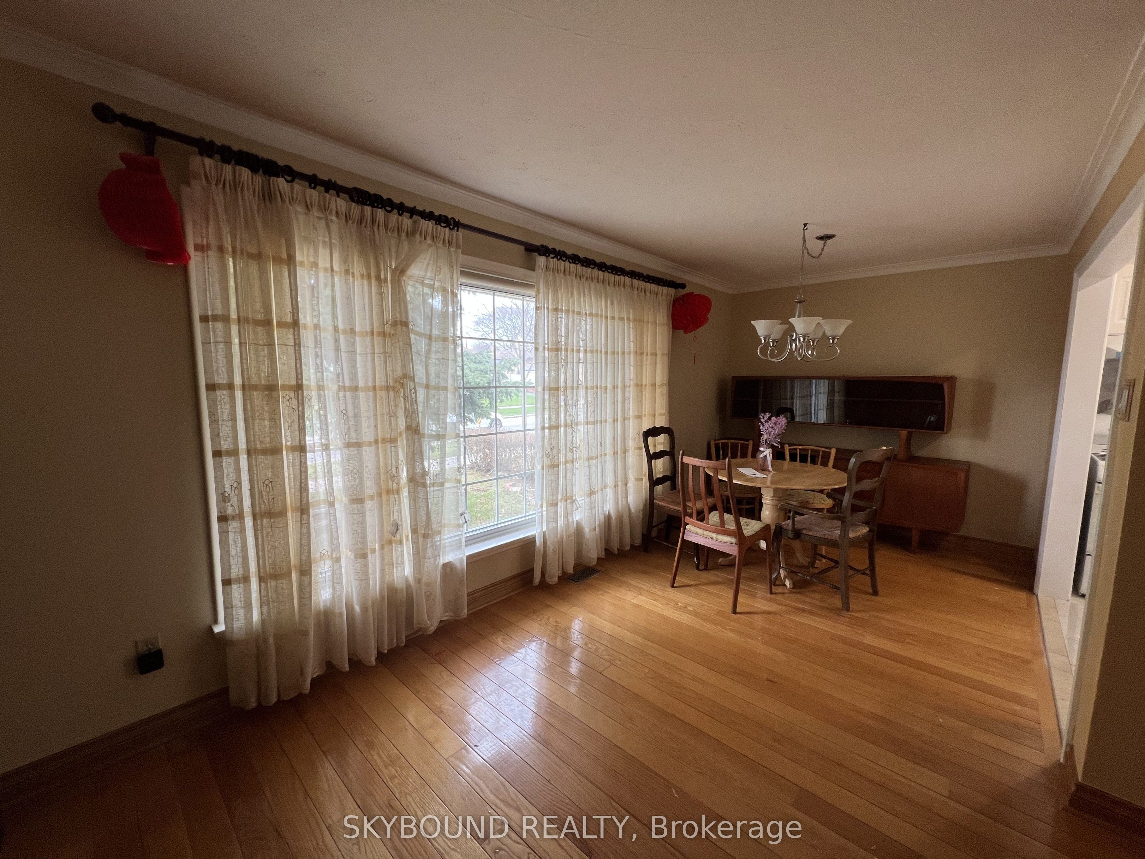 33 Bradstock Road Property Photo 8