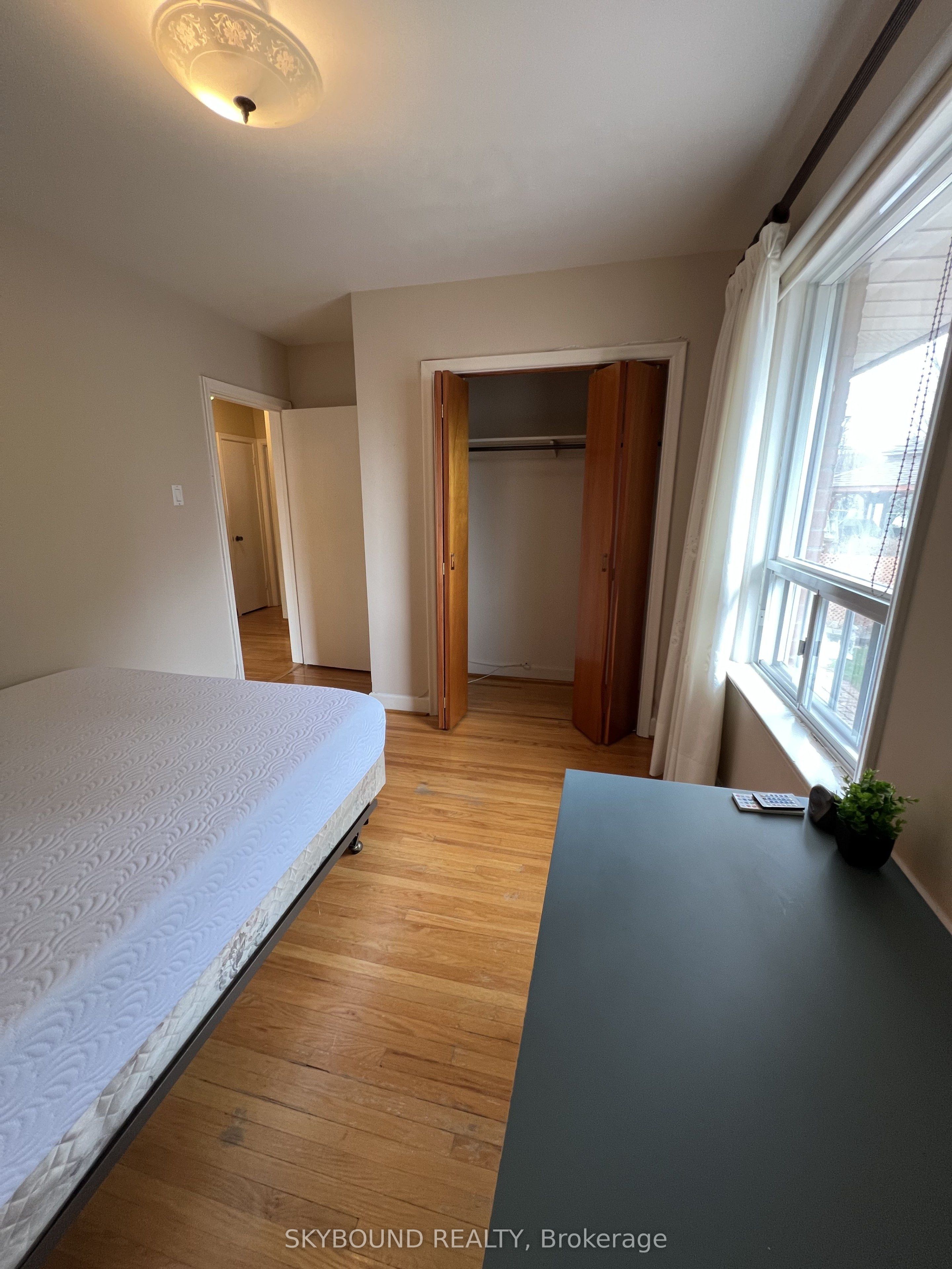 33 Bradstock Road Property Photo 13