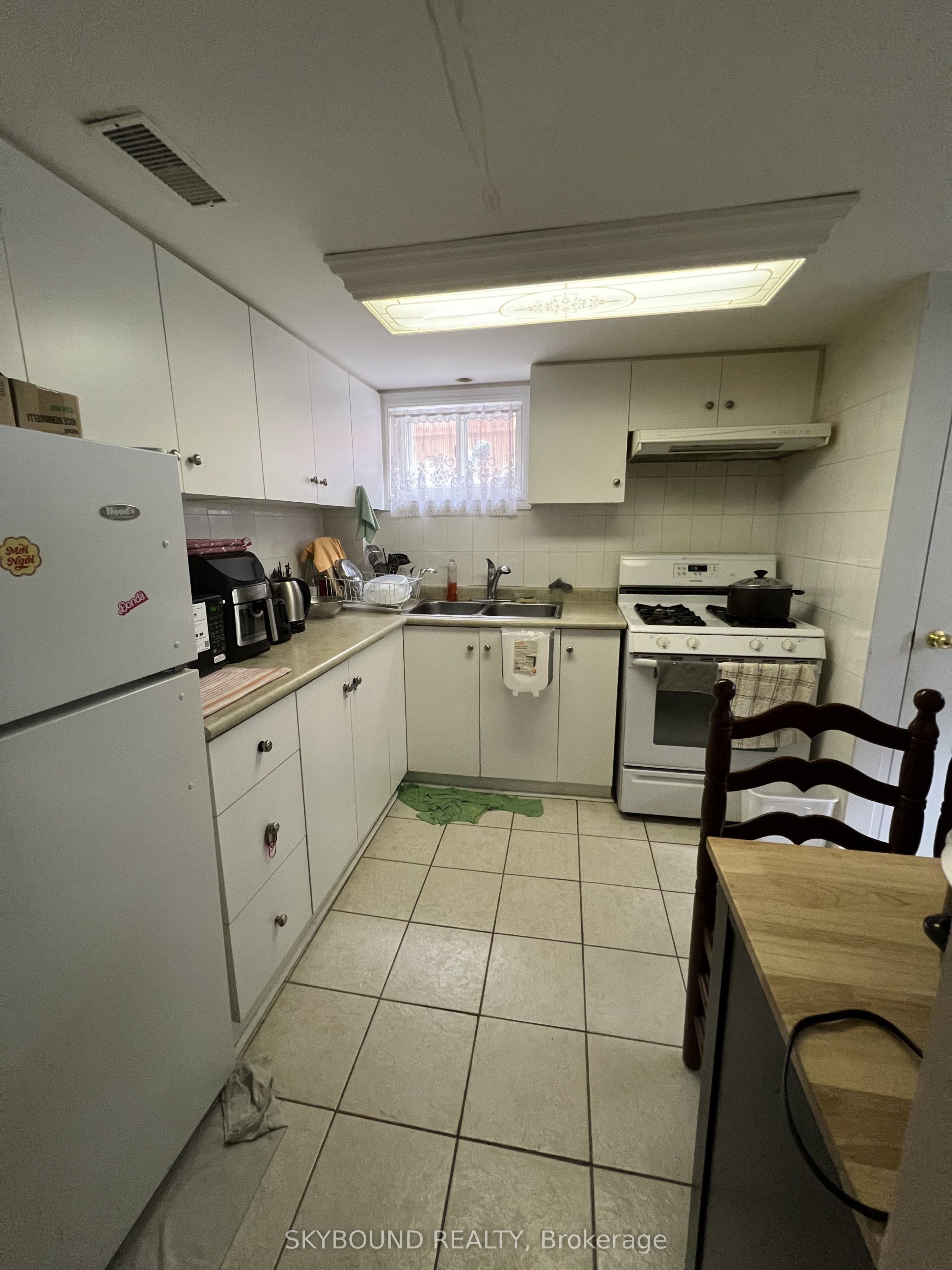 33 Bradstock Road Property Photo 19