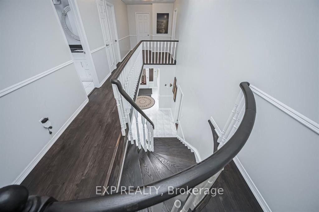 692 Huntington Ridge Drive Property Photo 23