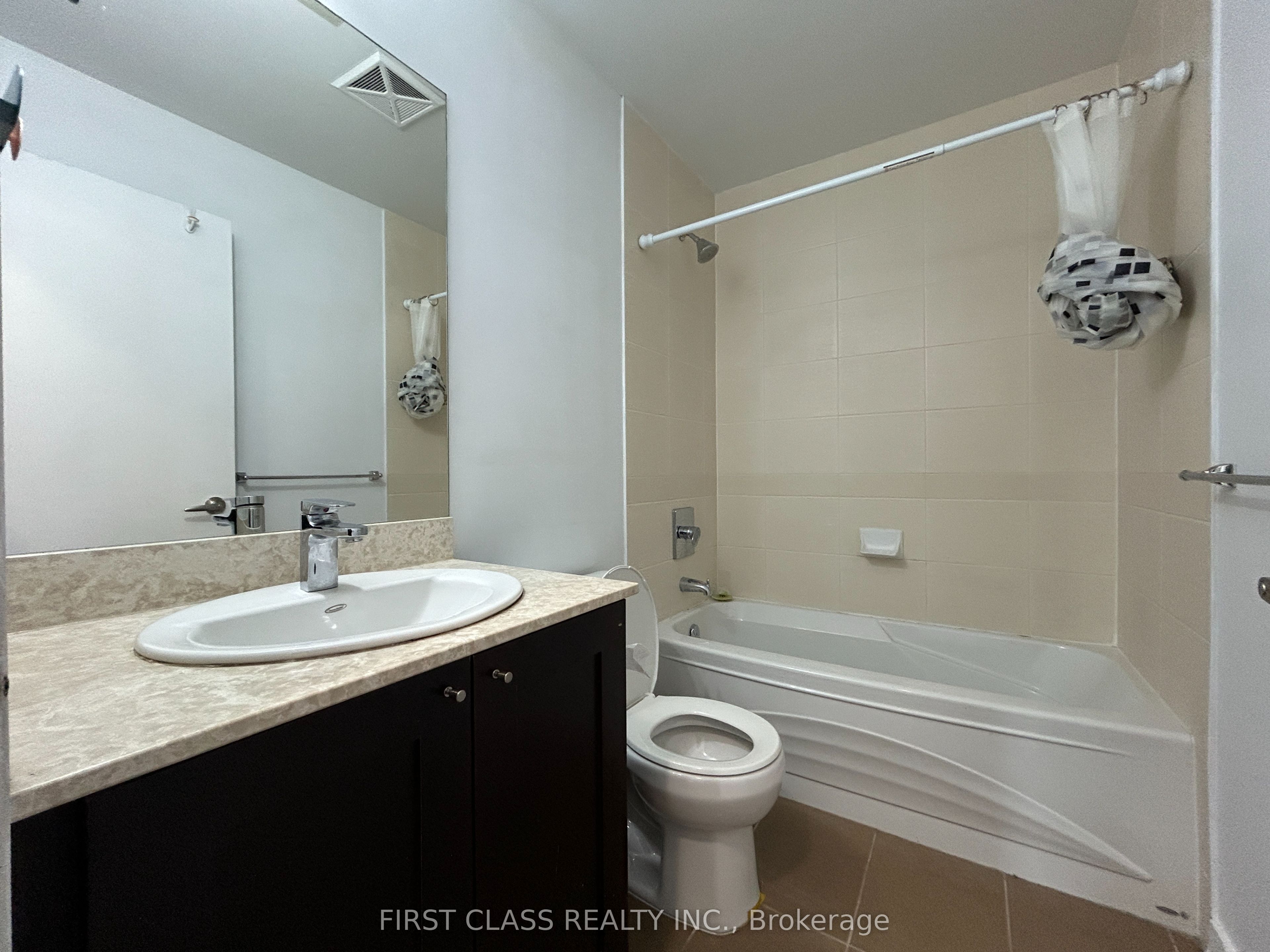 4070 Confederation Parkway 4407 Property Photo 17