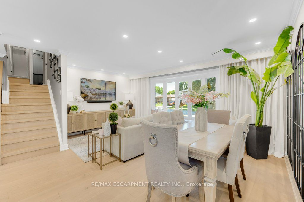 1482 Epping Road Property Photo 9