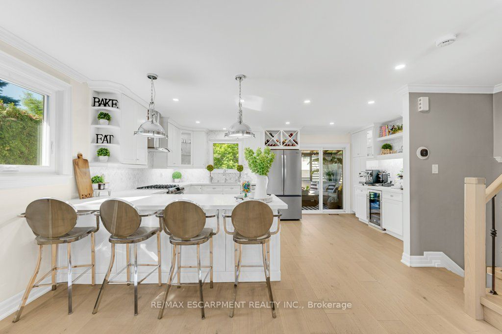 1482 Epping Road Property Photo 12