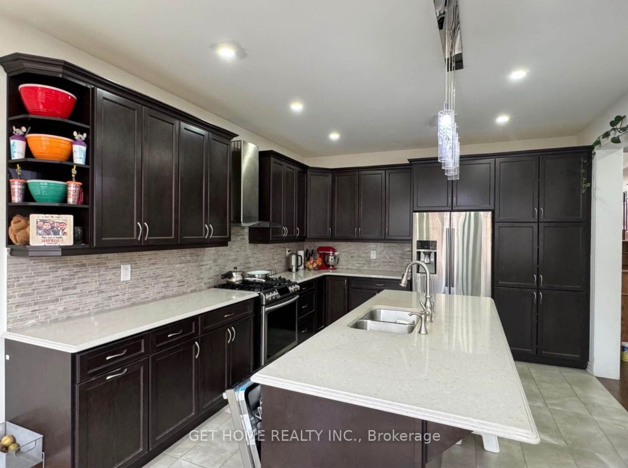 1450 Farmstead Drive #upper Property Photo 8