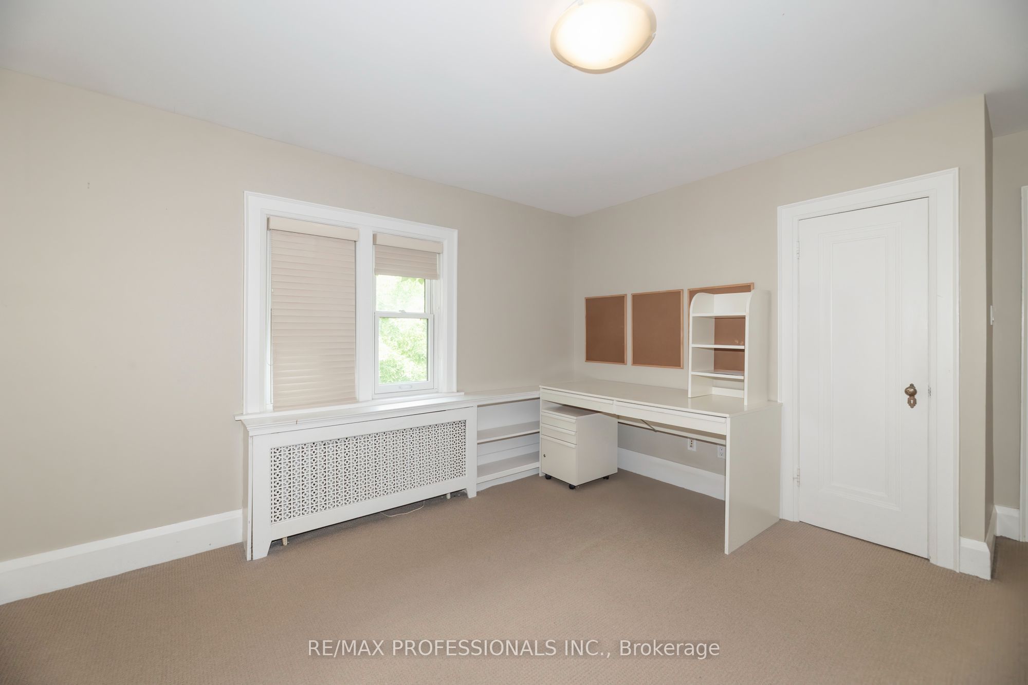 61 Grenview Boulevard N Property Photo 22