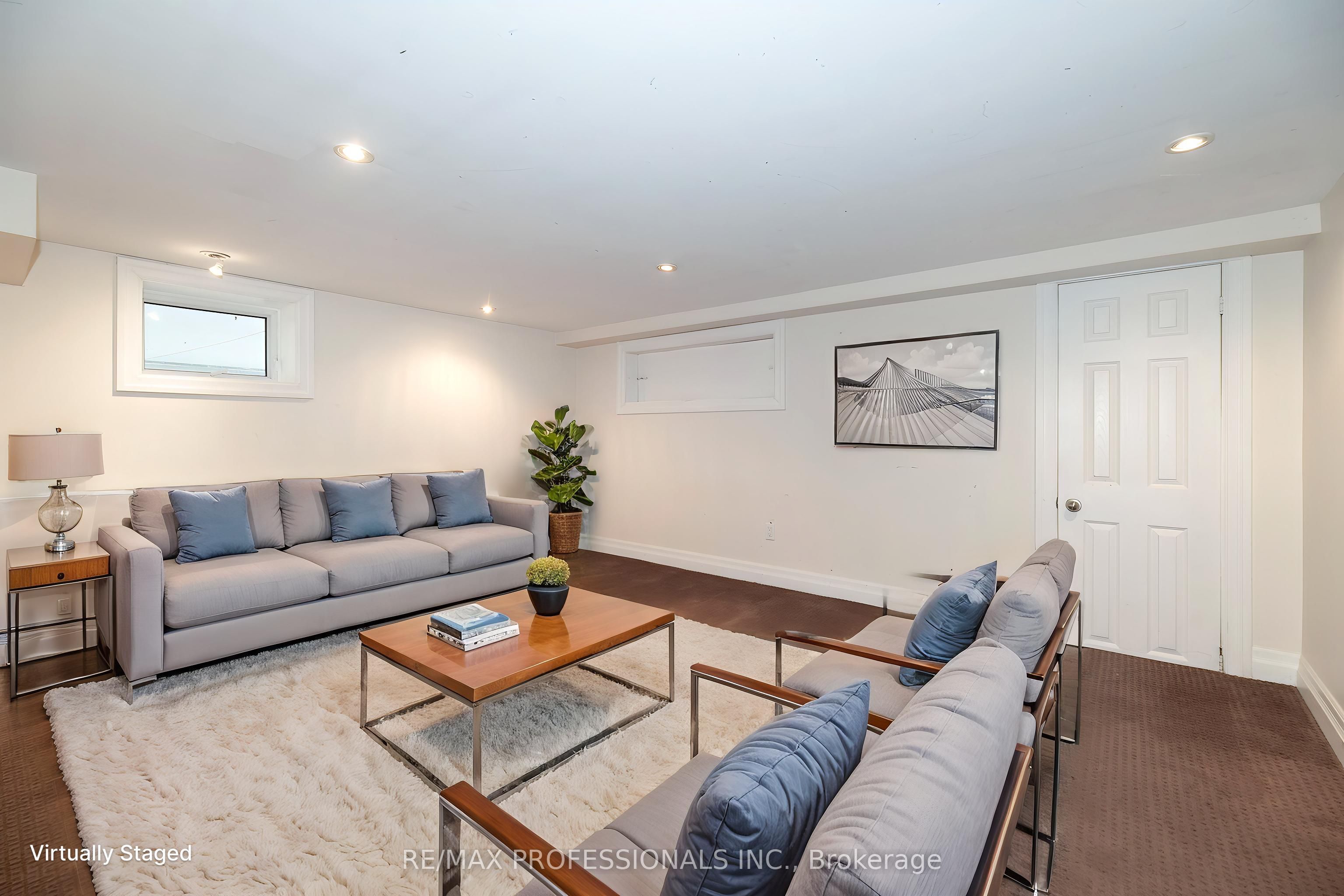 61 Grenview Boulevard N Property Photo 25