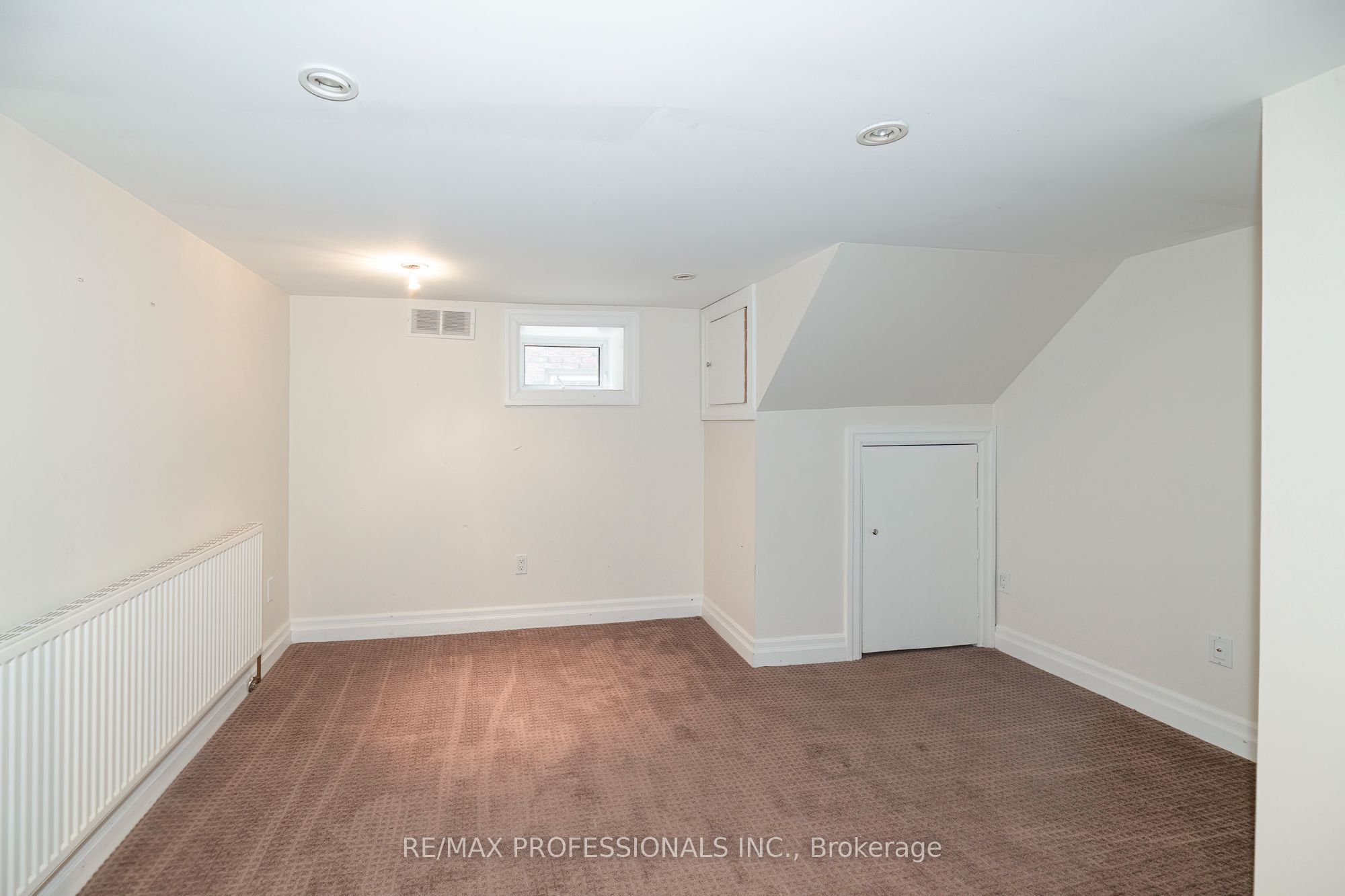 61 Grenview Boulevard N Property Photo 27