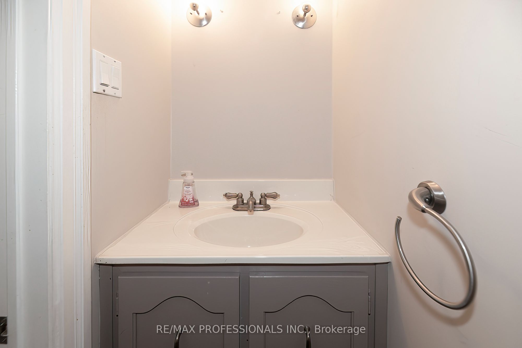 61 Grenview Boulevard N Property Photo 29