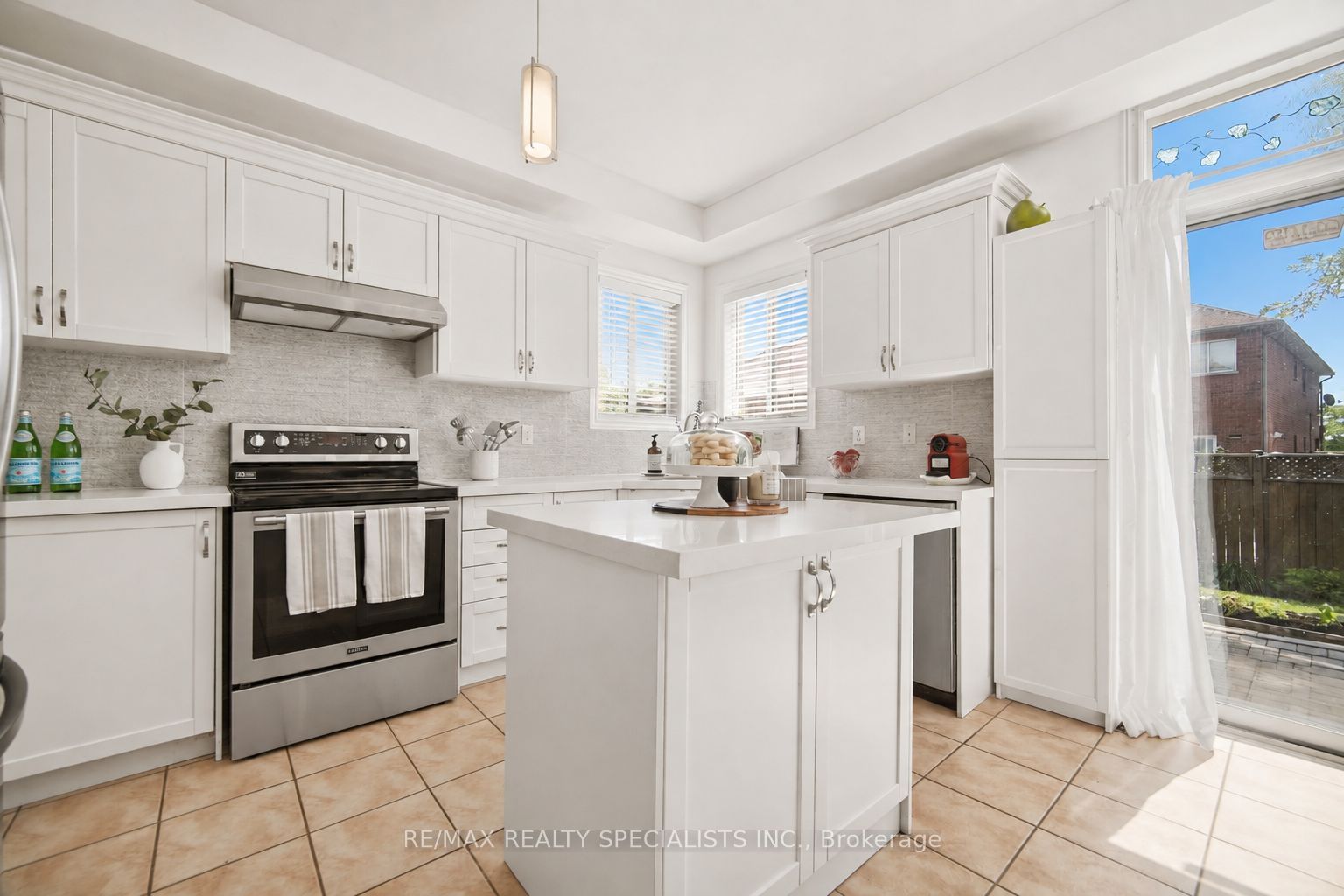 3512 Positano Place Property Photo 4