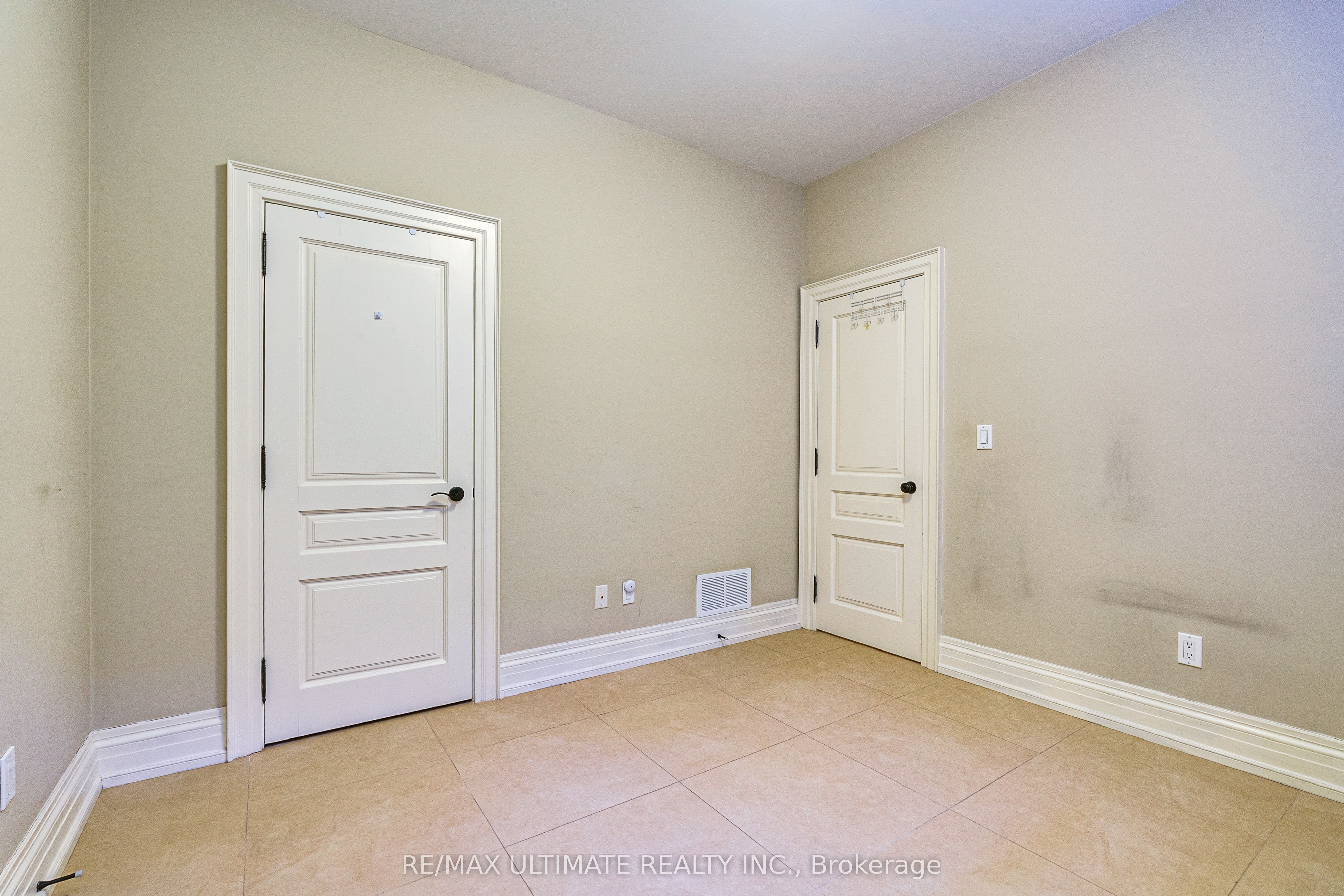 90 Howick Avenue Property Photo 39