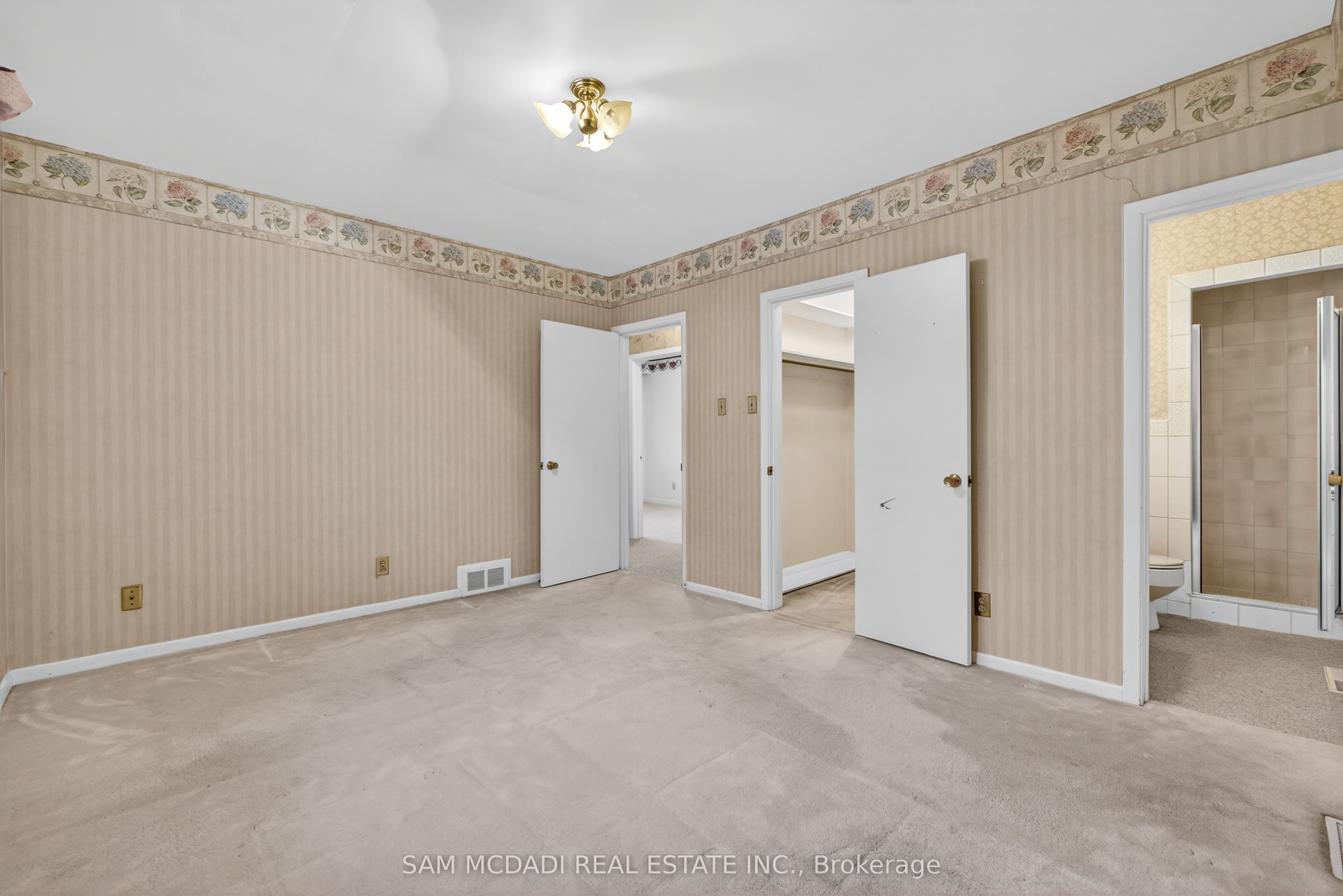 521 Vanessa Crescent Property Photo 25