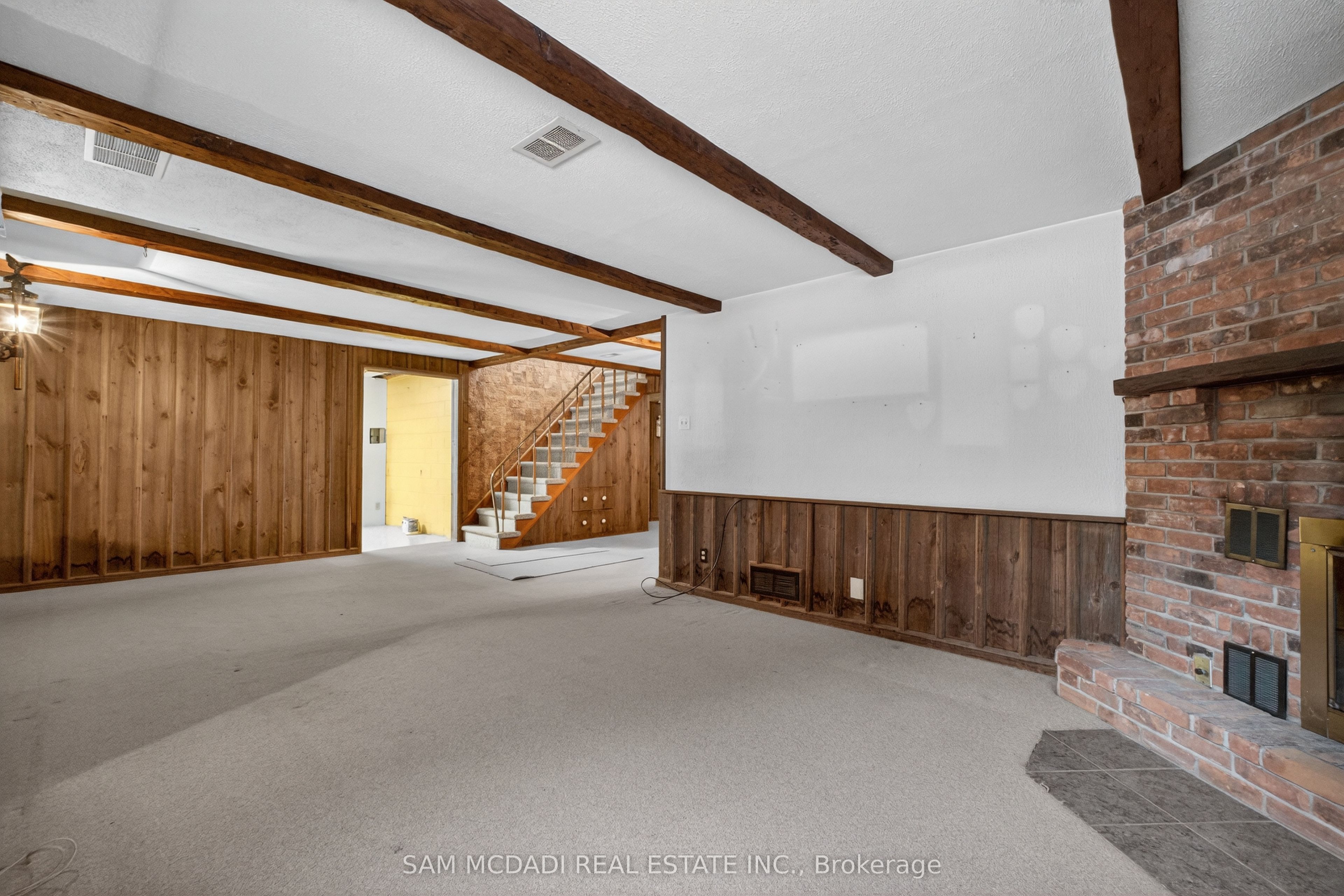 521 Vanessa Crescent Property Photo 27
