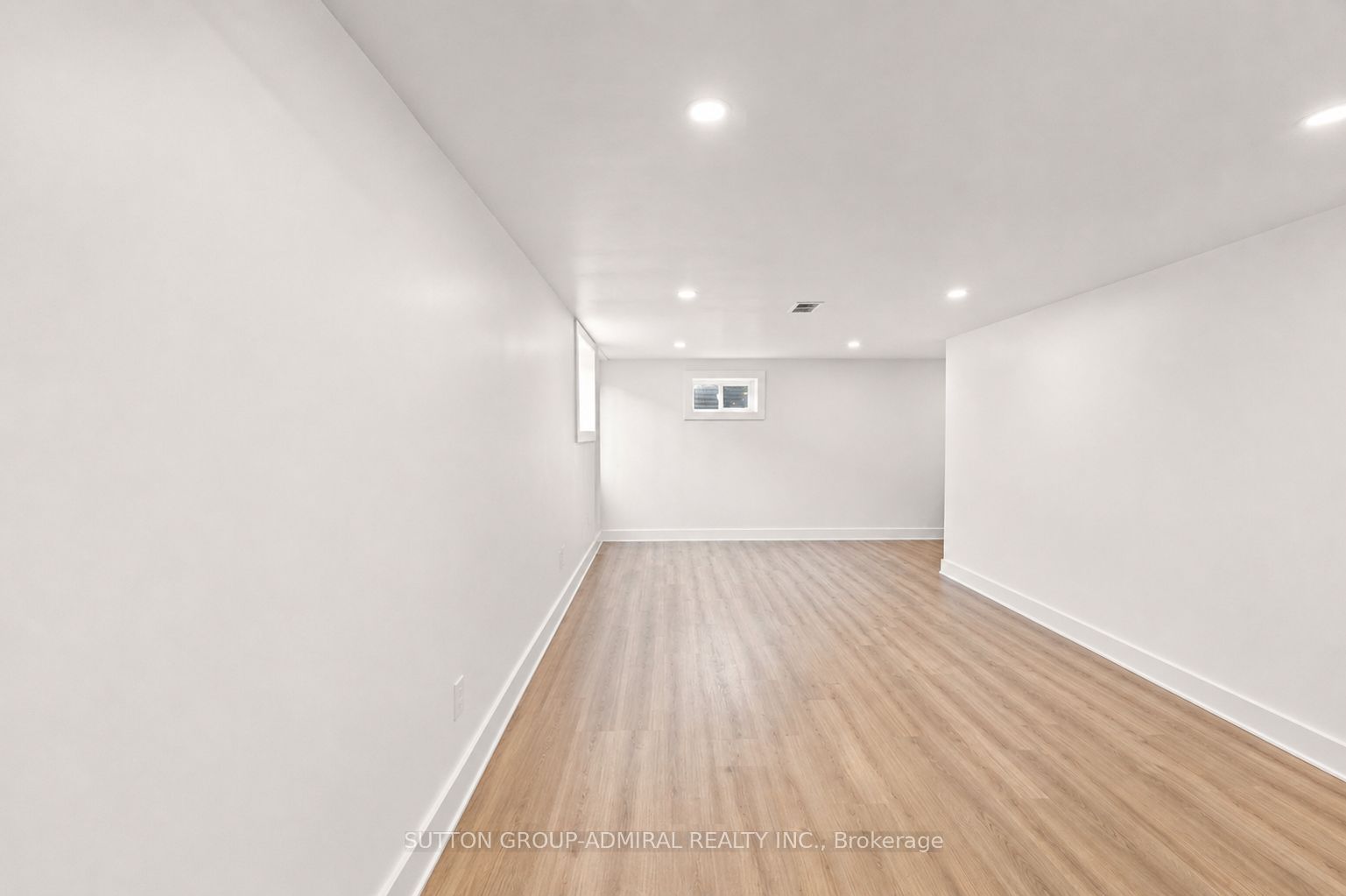 3 Hartland Road Basement Property Photo 2