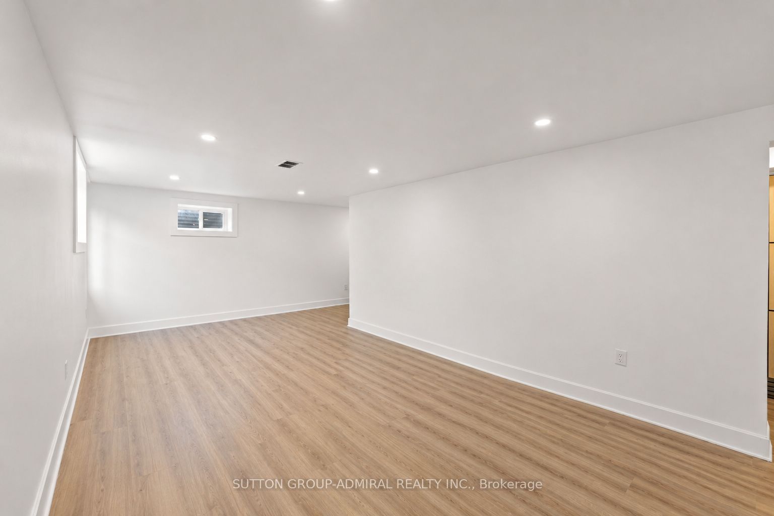 3 Hartland Road Basement Property Photo 3
