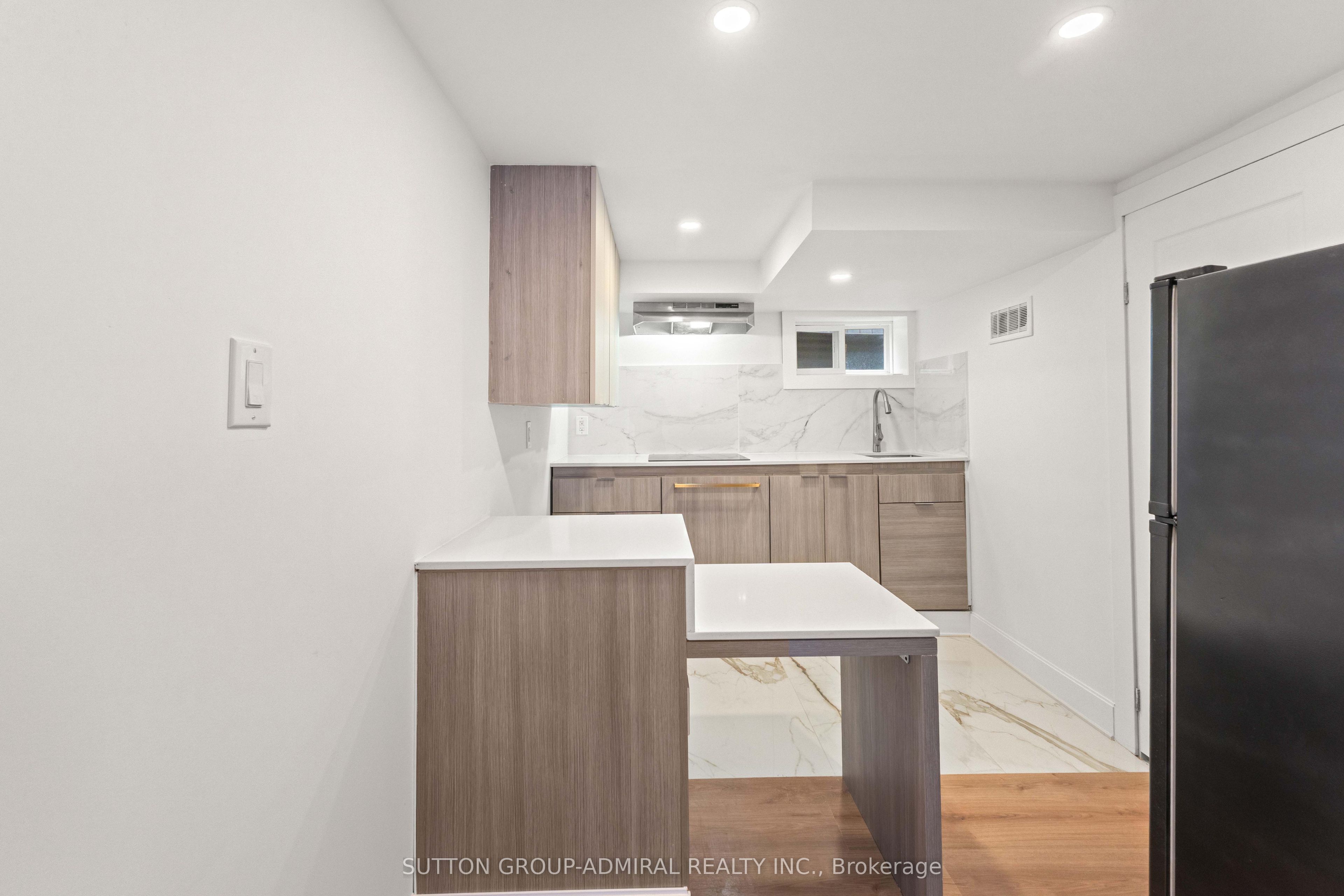 3 Hartland Road Basement Property Photo 9