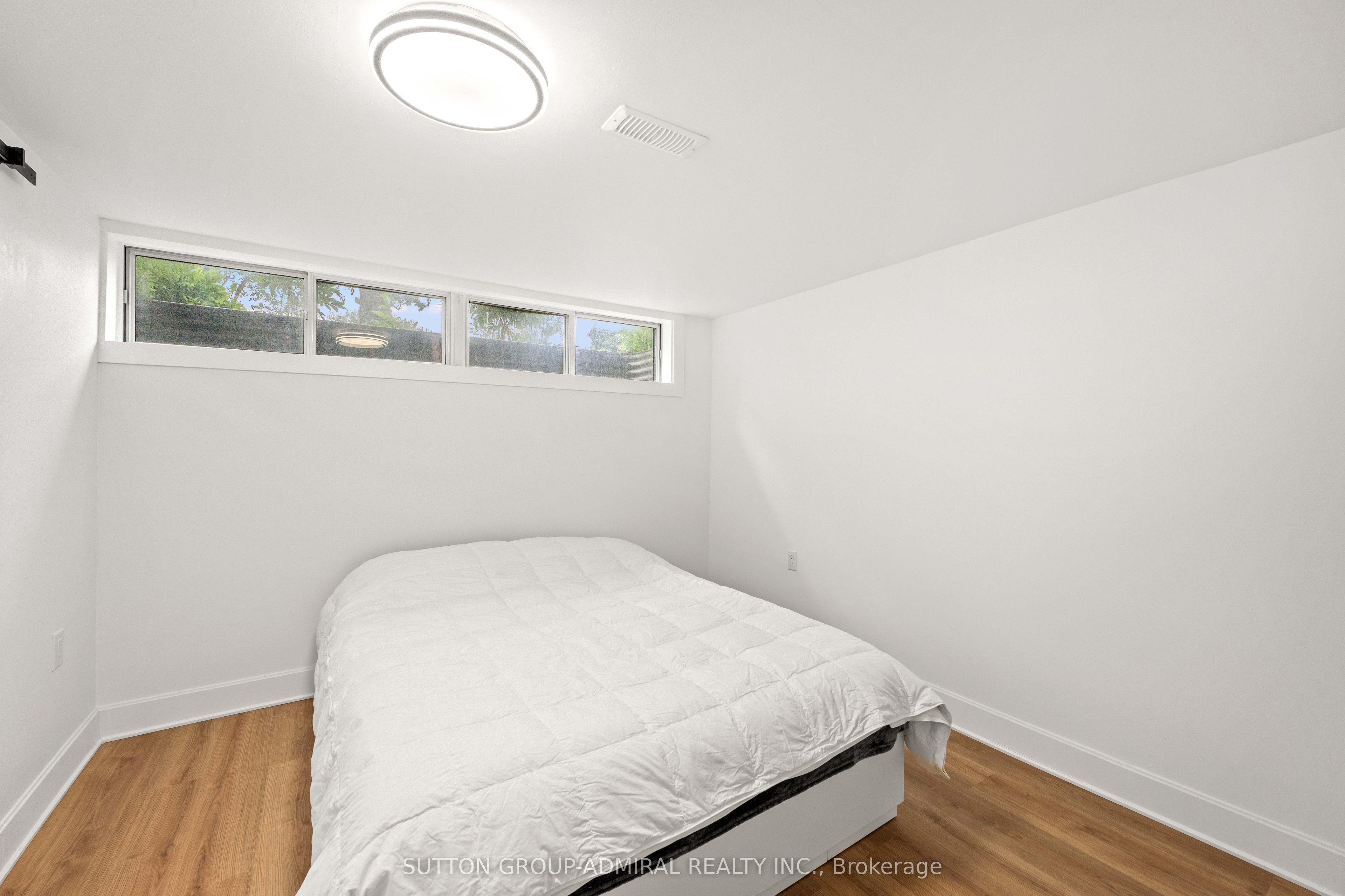 3 Hartland Road Basement Property Photo 15