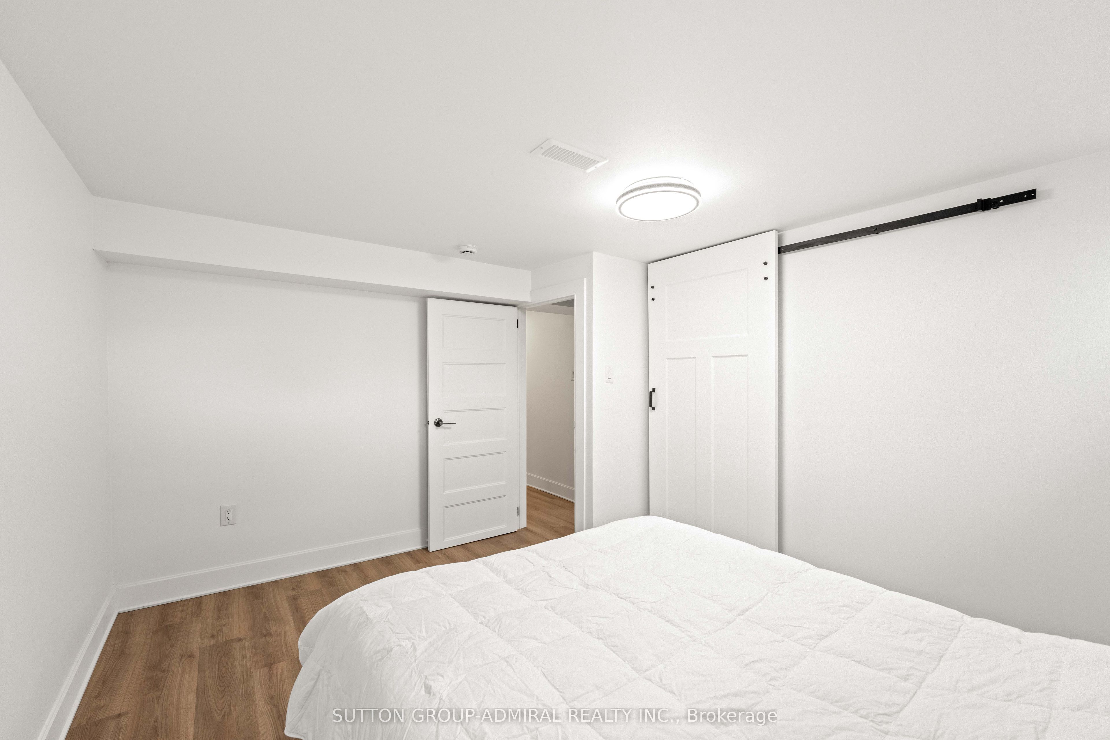 3 Hartland Road Basement Property Photo 18