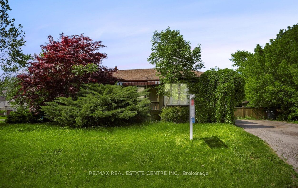 474 SEATON Drive Property Photo 1