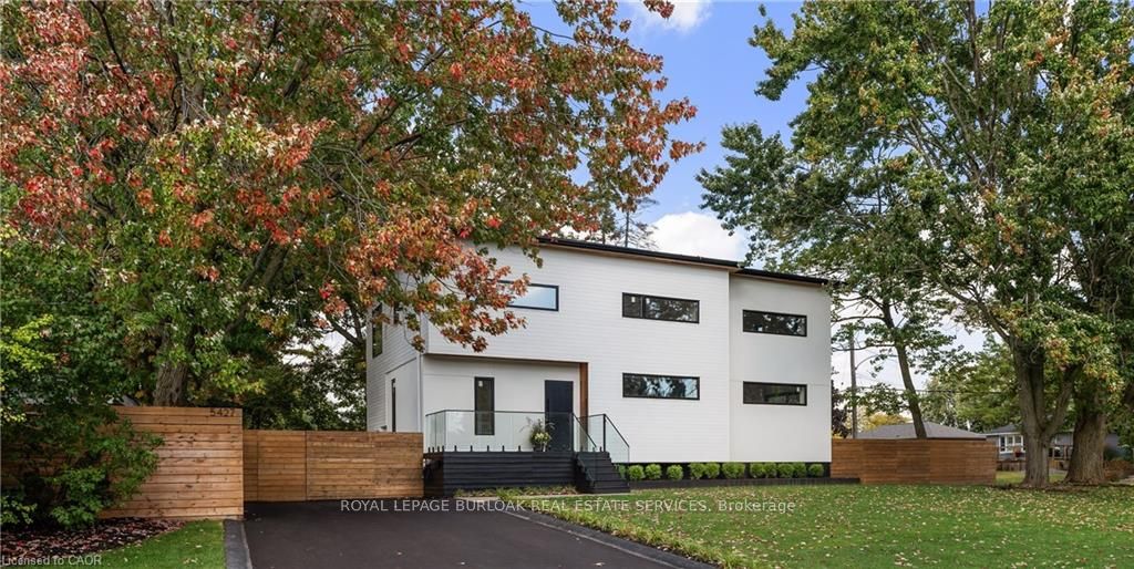 5427 Anthony Place Property Photo 1