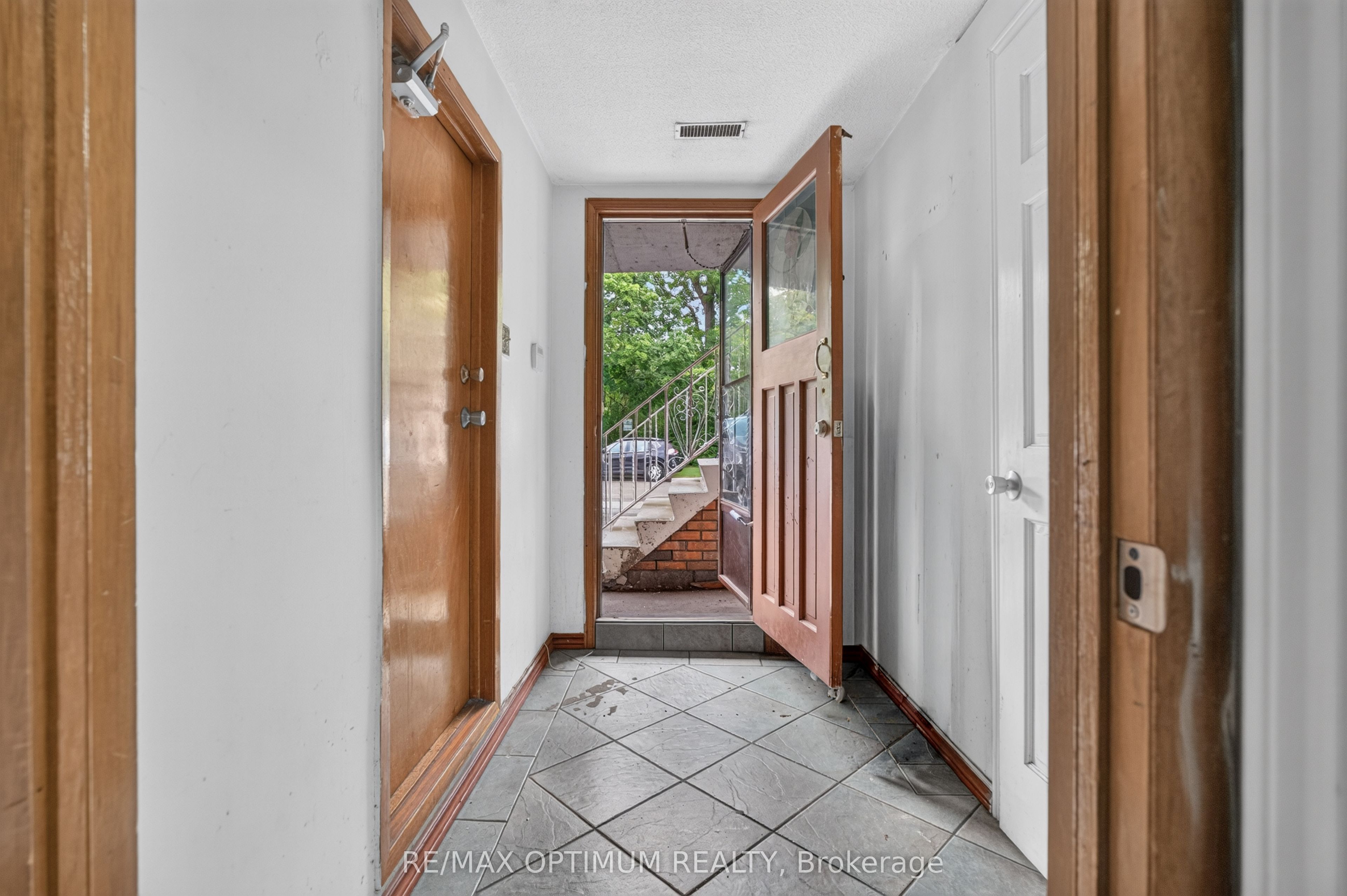 18 Curtis Drive Property Photo 36