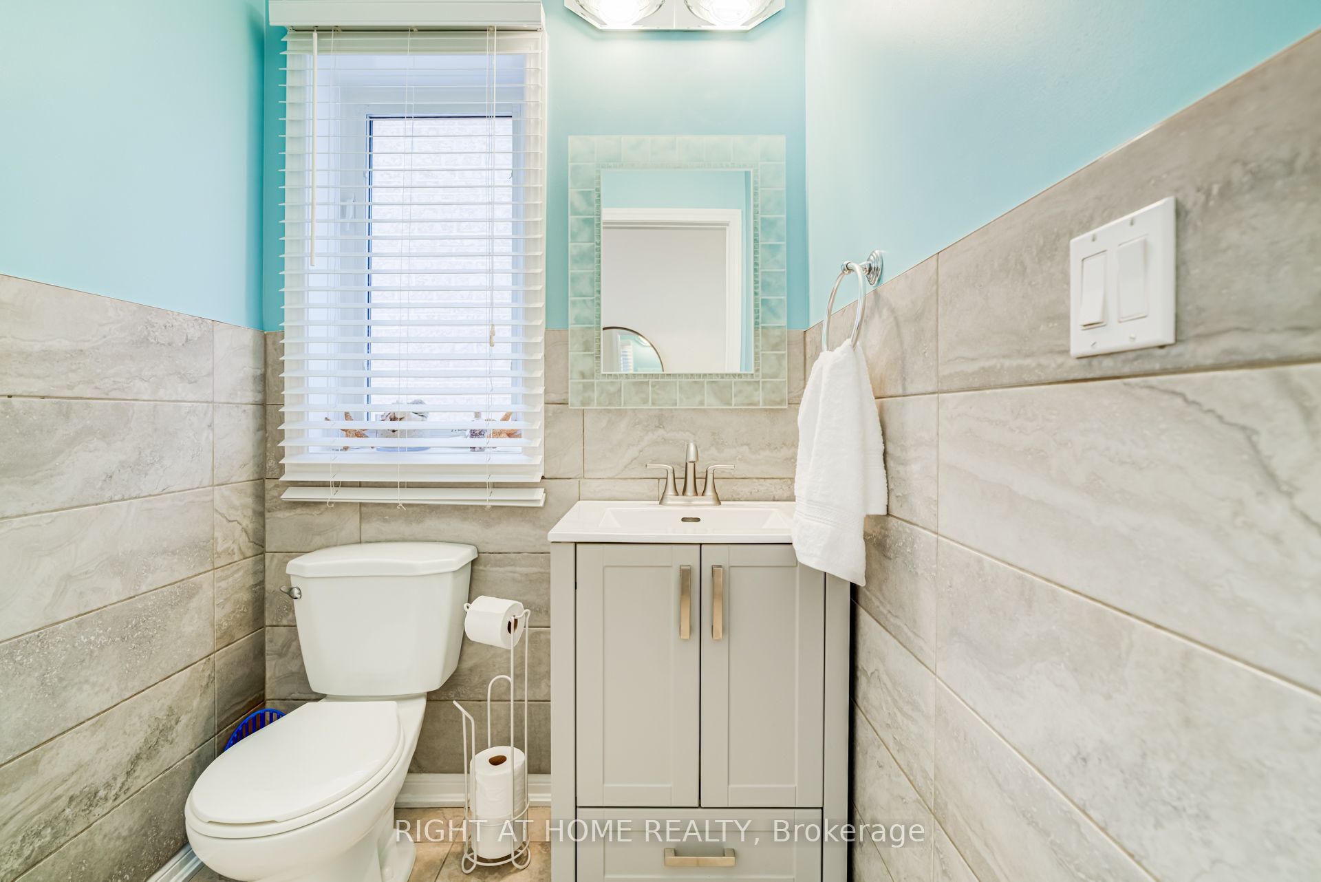 645 Caldwell Crescent Property Photo 21
