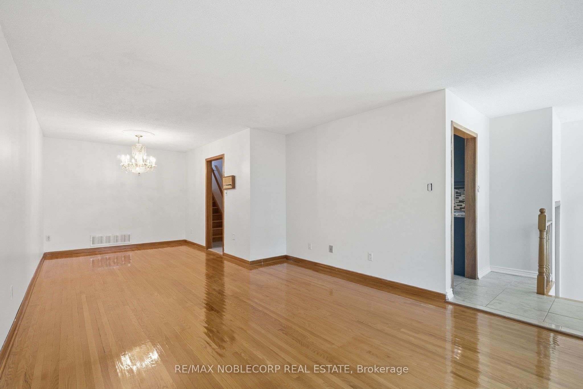 131 Yatescastle Drive Property Photo 10