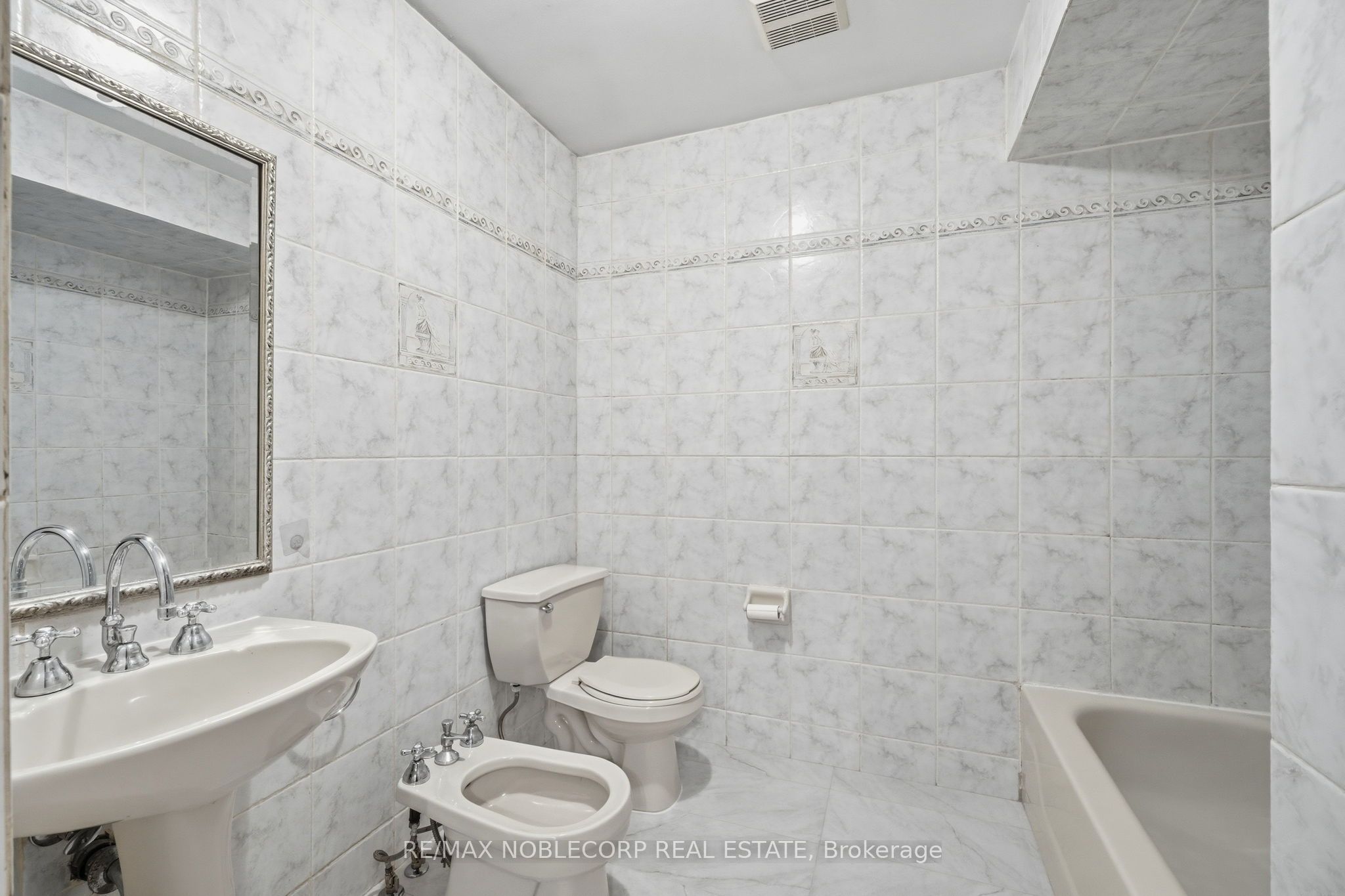 131 Yatescastle Drive Property Photo 20