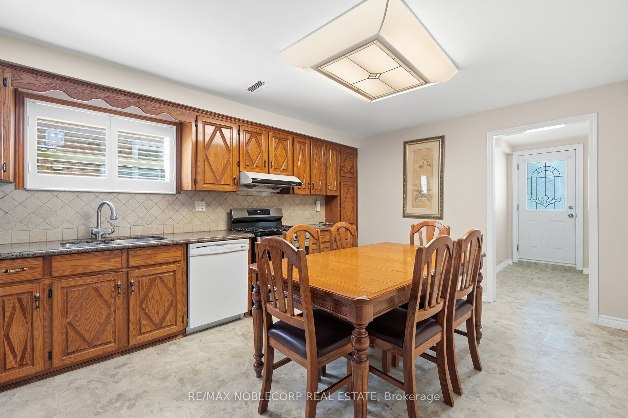 131 Yatescastle Drive Property Photo 22
