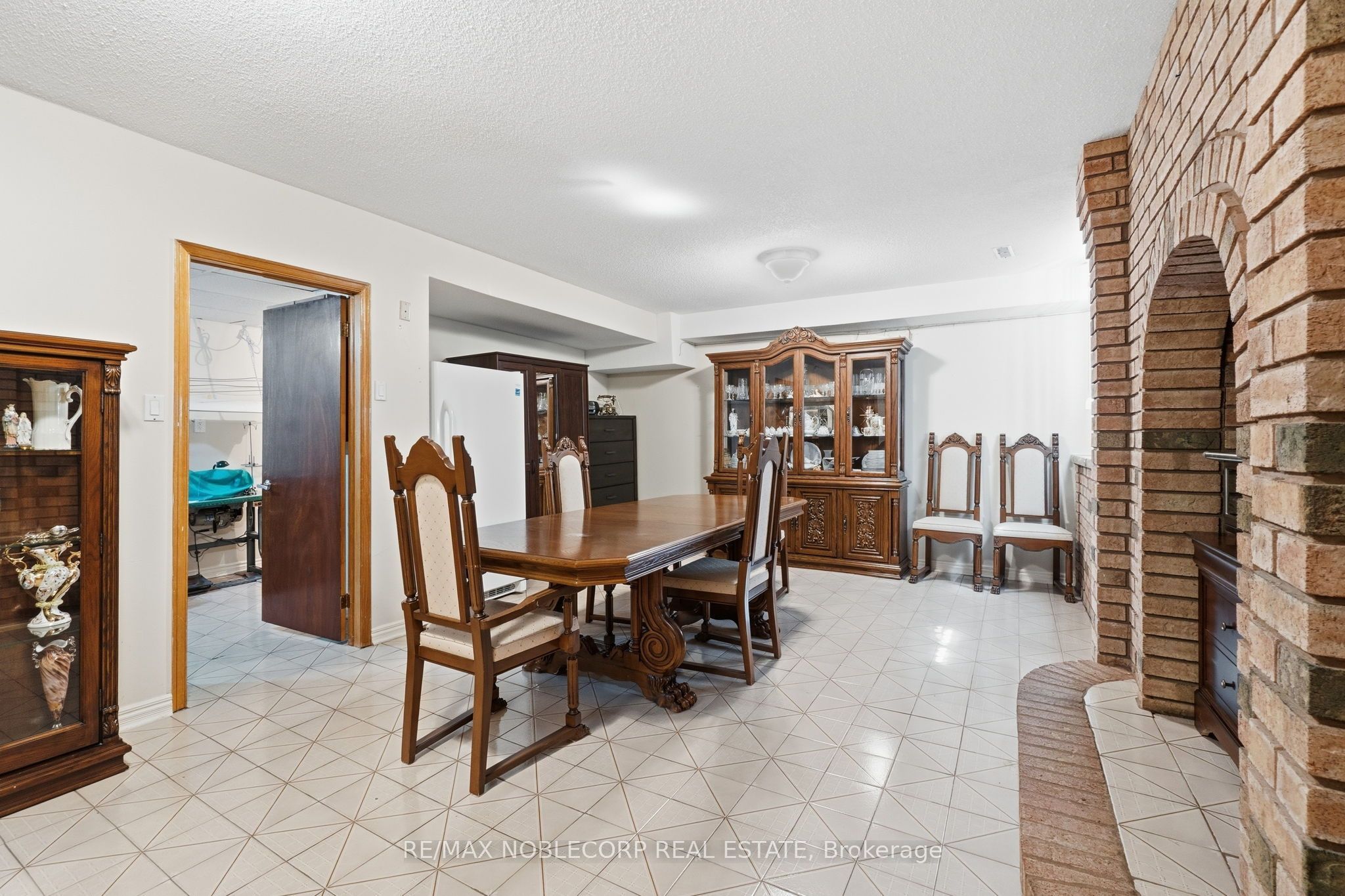 131 Yatescastle Drive Property Photo 23