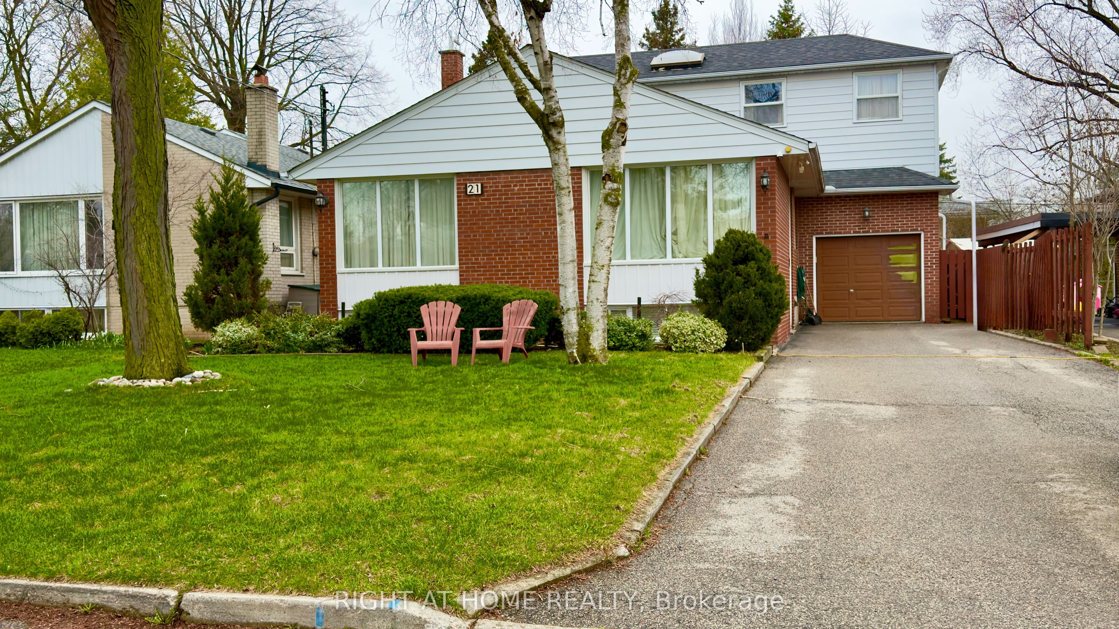 21 Mitre Place Property Photo 1