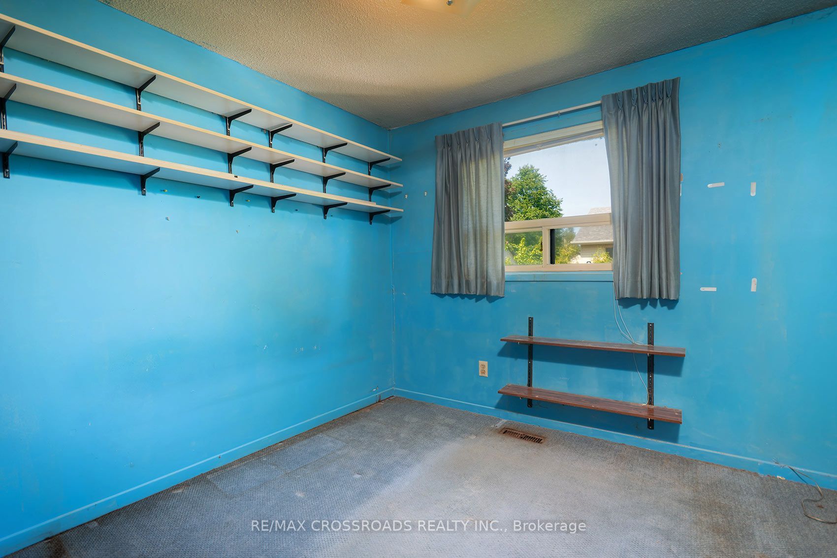 54 Omega Square Property Photo 21