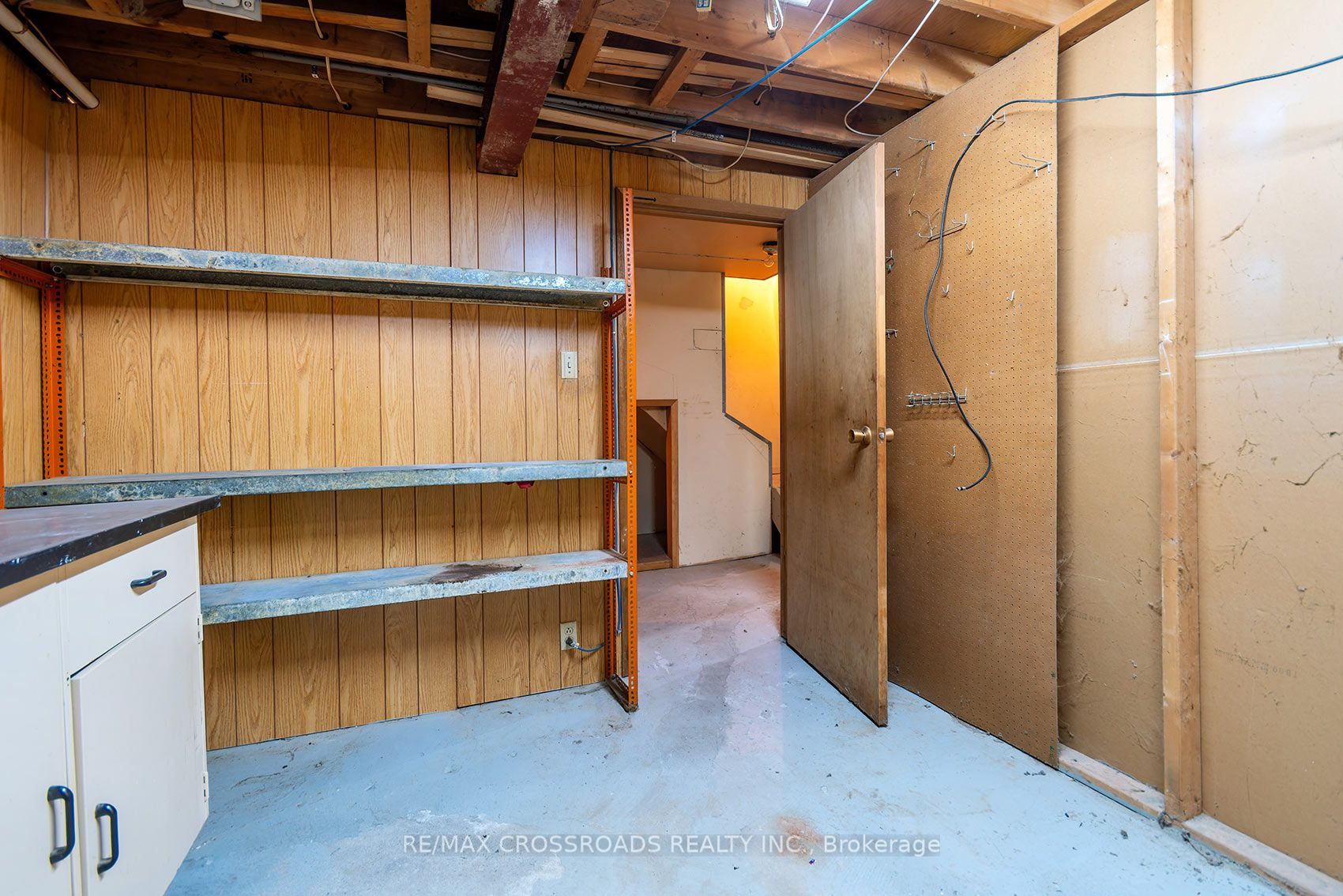 54 Omega Square Property Photo 28