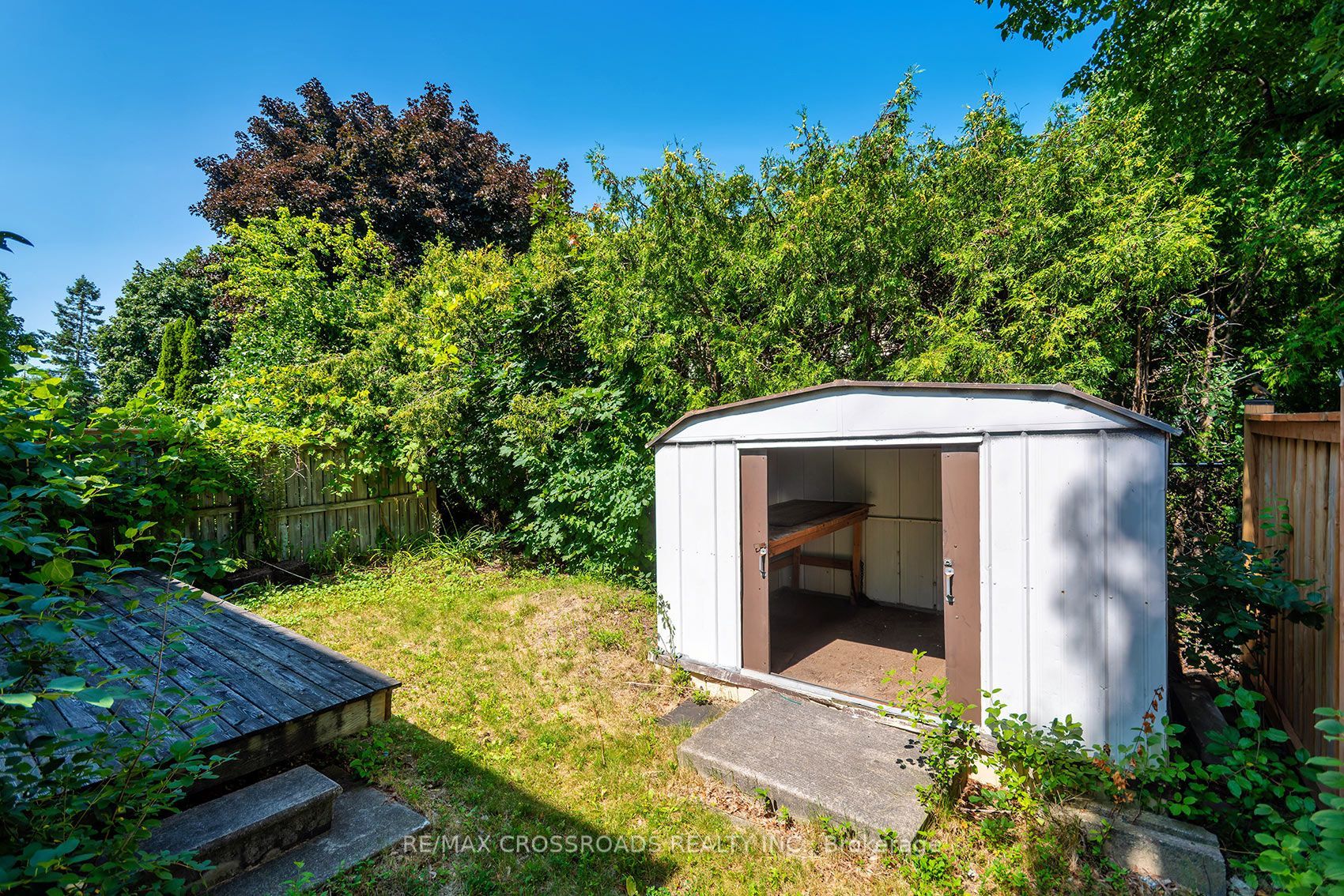 54 Omega Square Property Photo 35