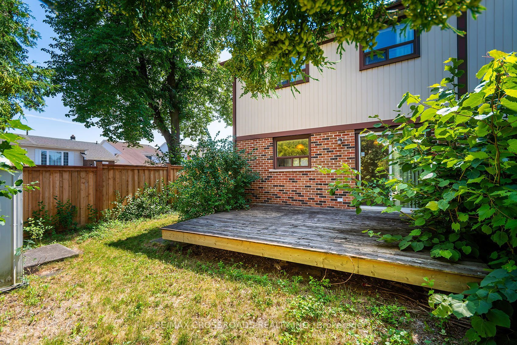 54 Omega Square Property Photo 37