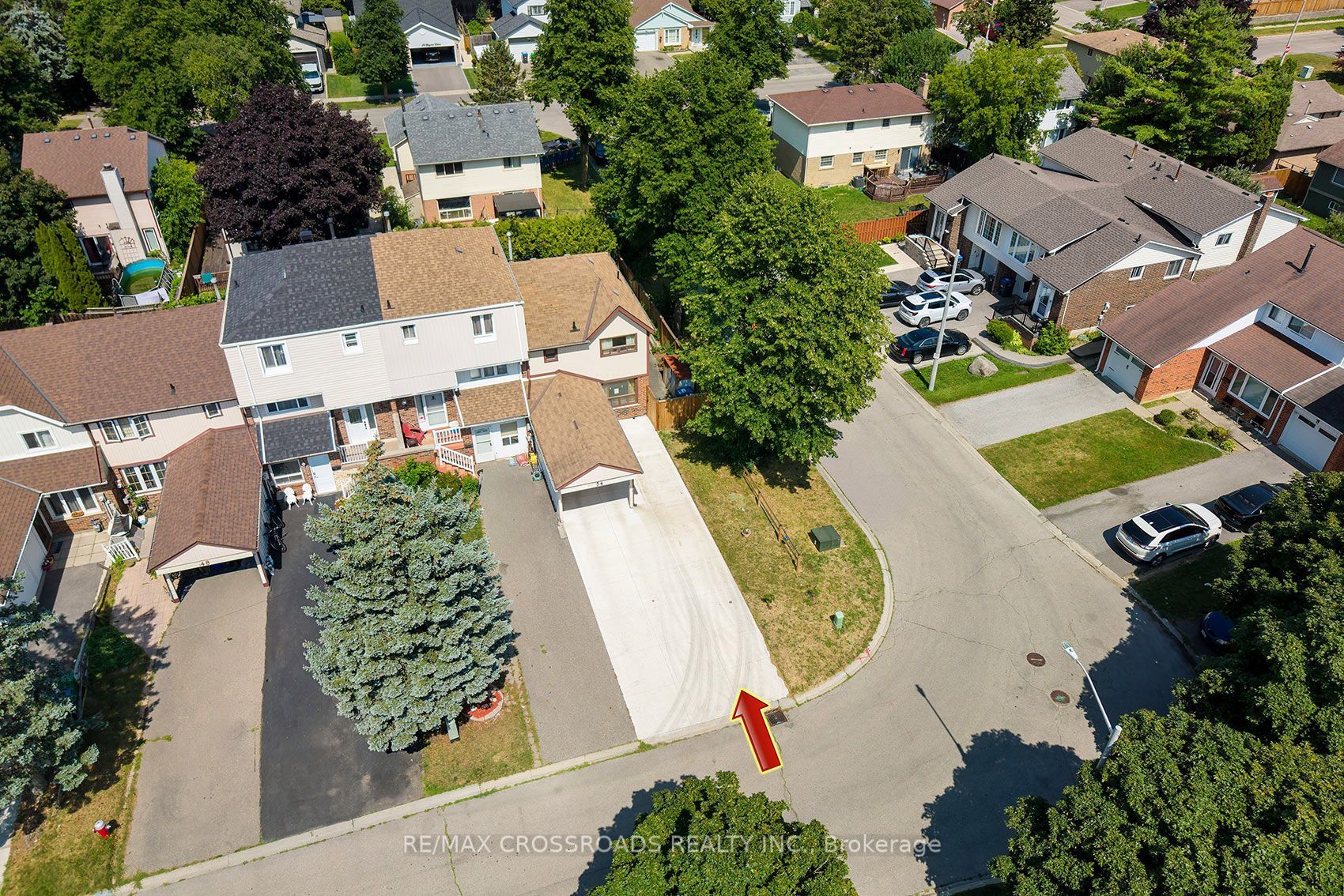 54 Omega Square Property Photo 39